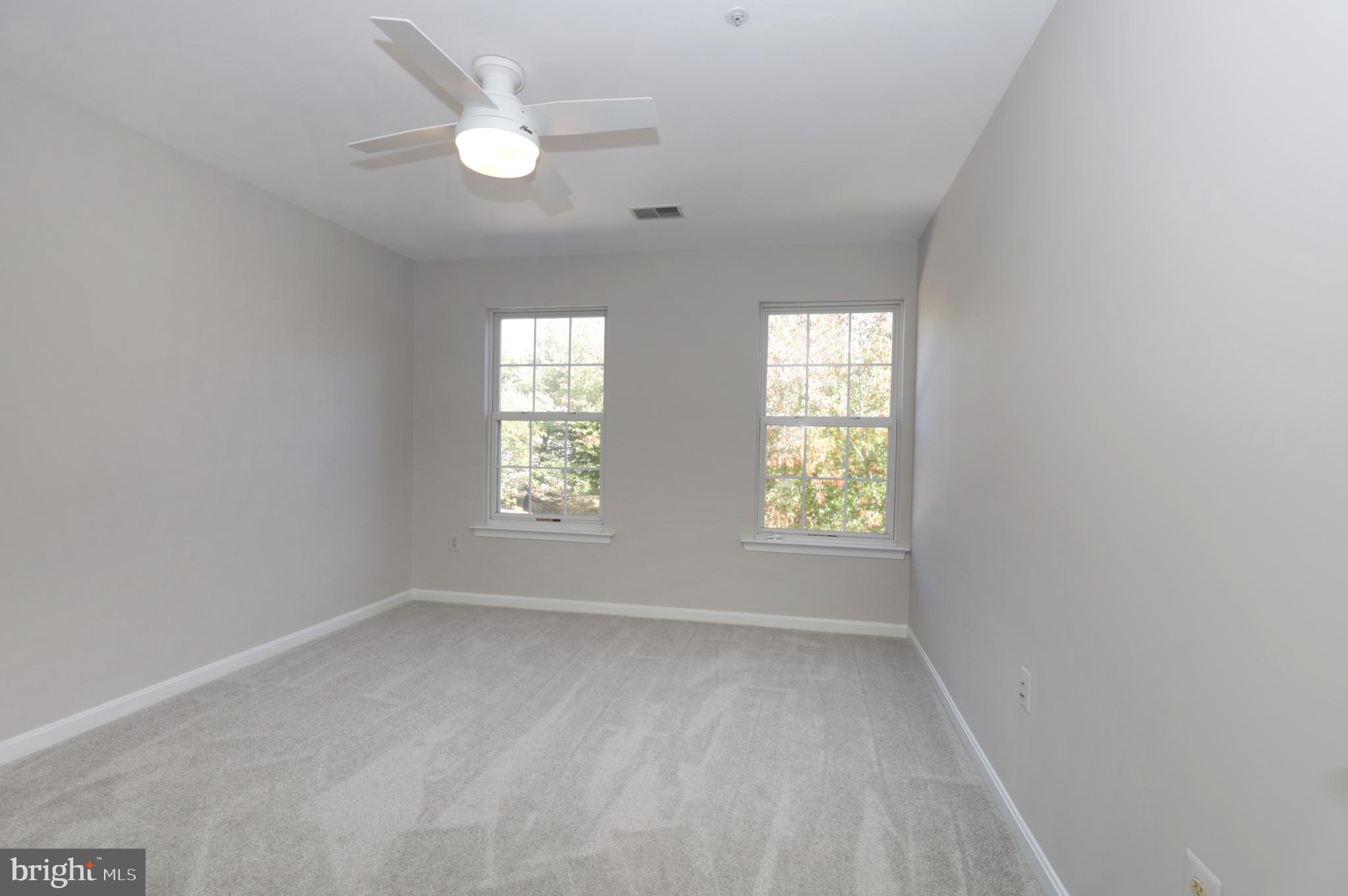 BROAD CREEK - Residential