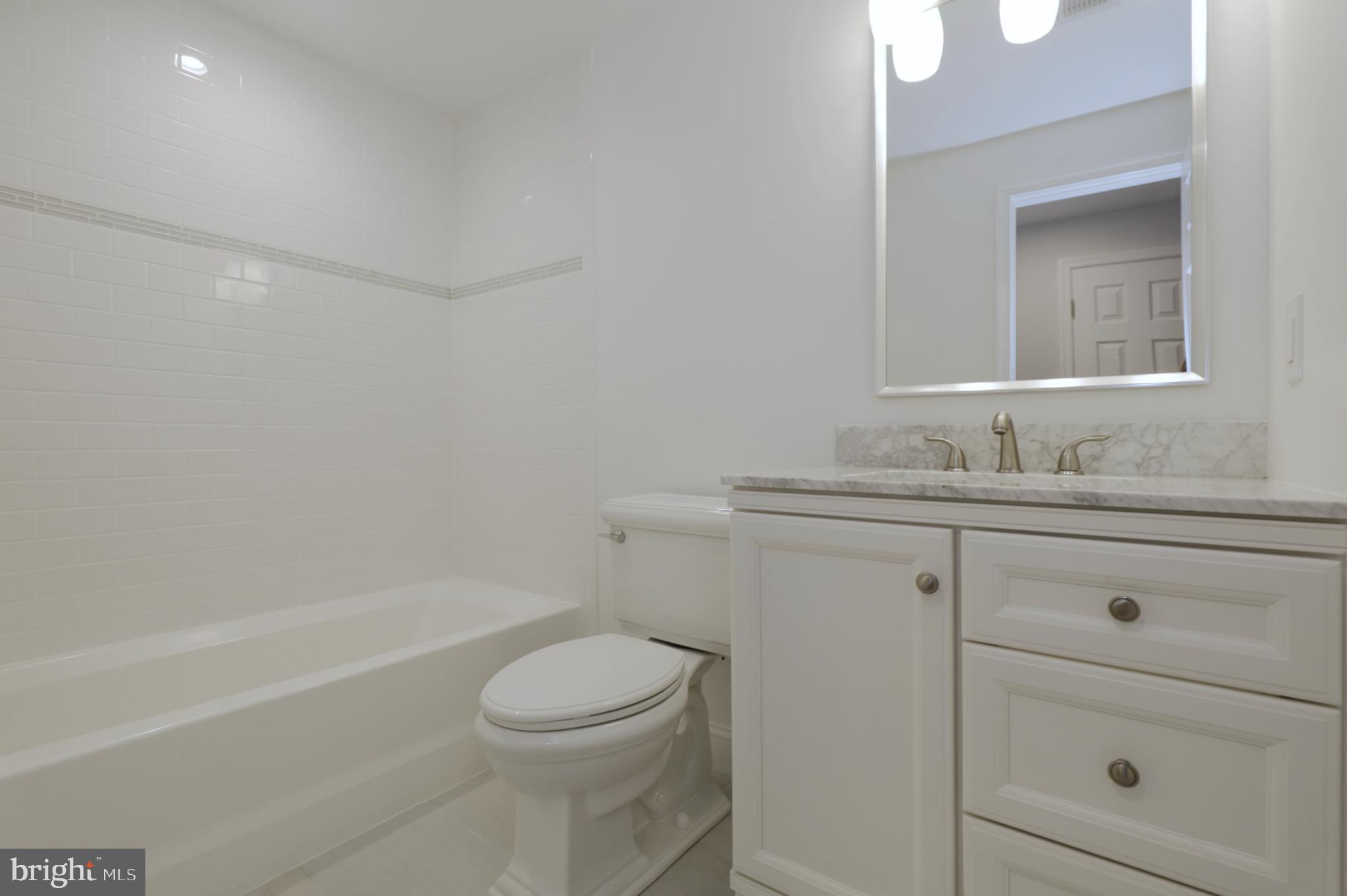 BROAD CREEK - Residential