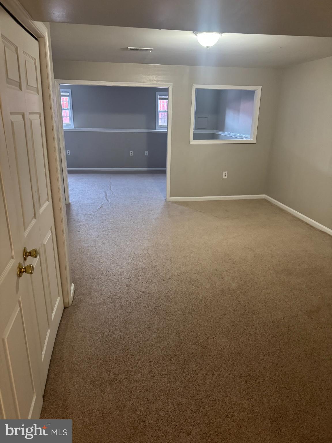 COUNTY GREEN - Residential Lease