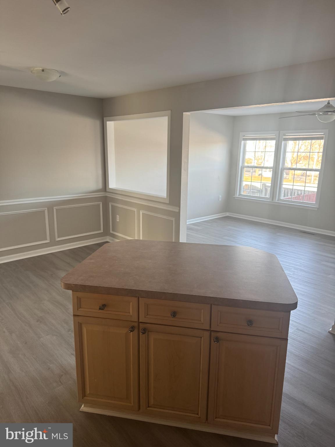 COUNTY GREEN - Residential Lease