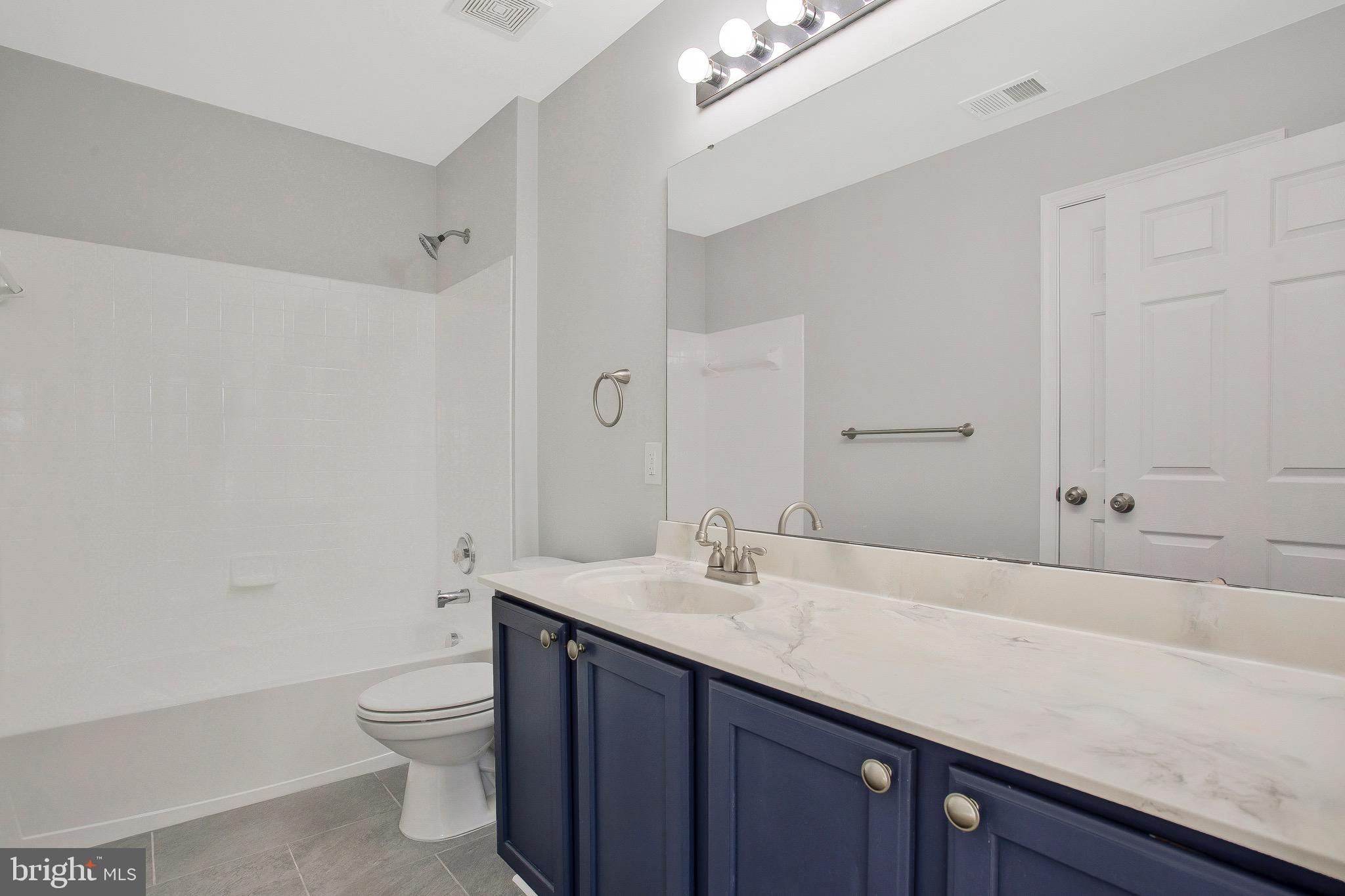 HAMPTON SUB-PLAT 1> - Residential