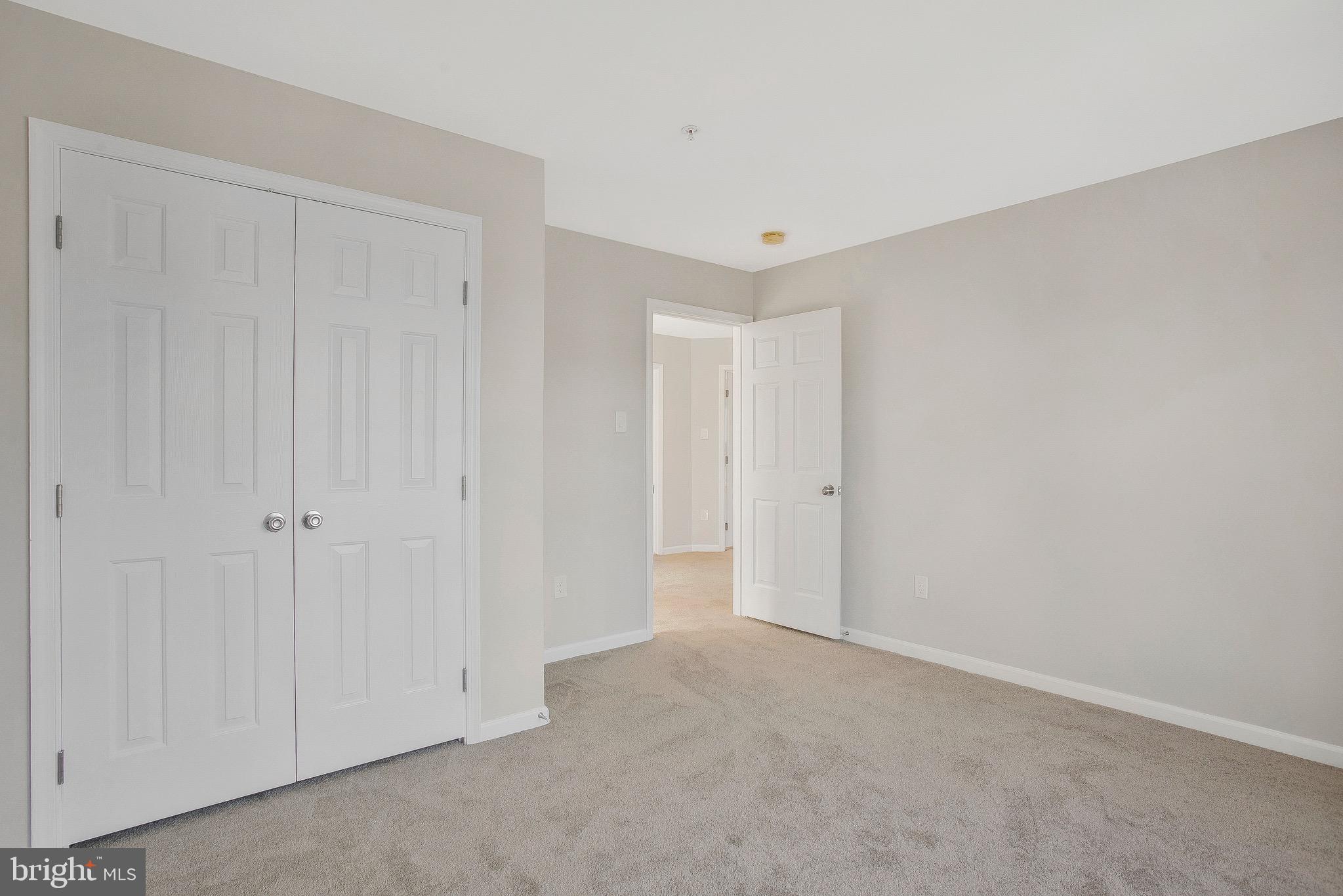 HAMPTON SUB-PLAT 1> - Residential