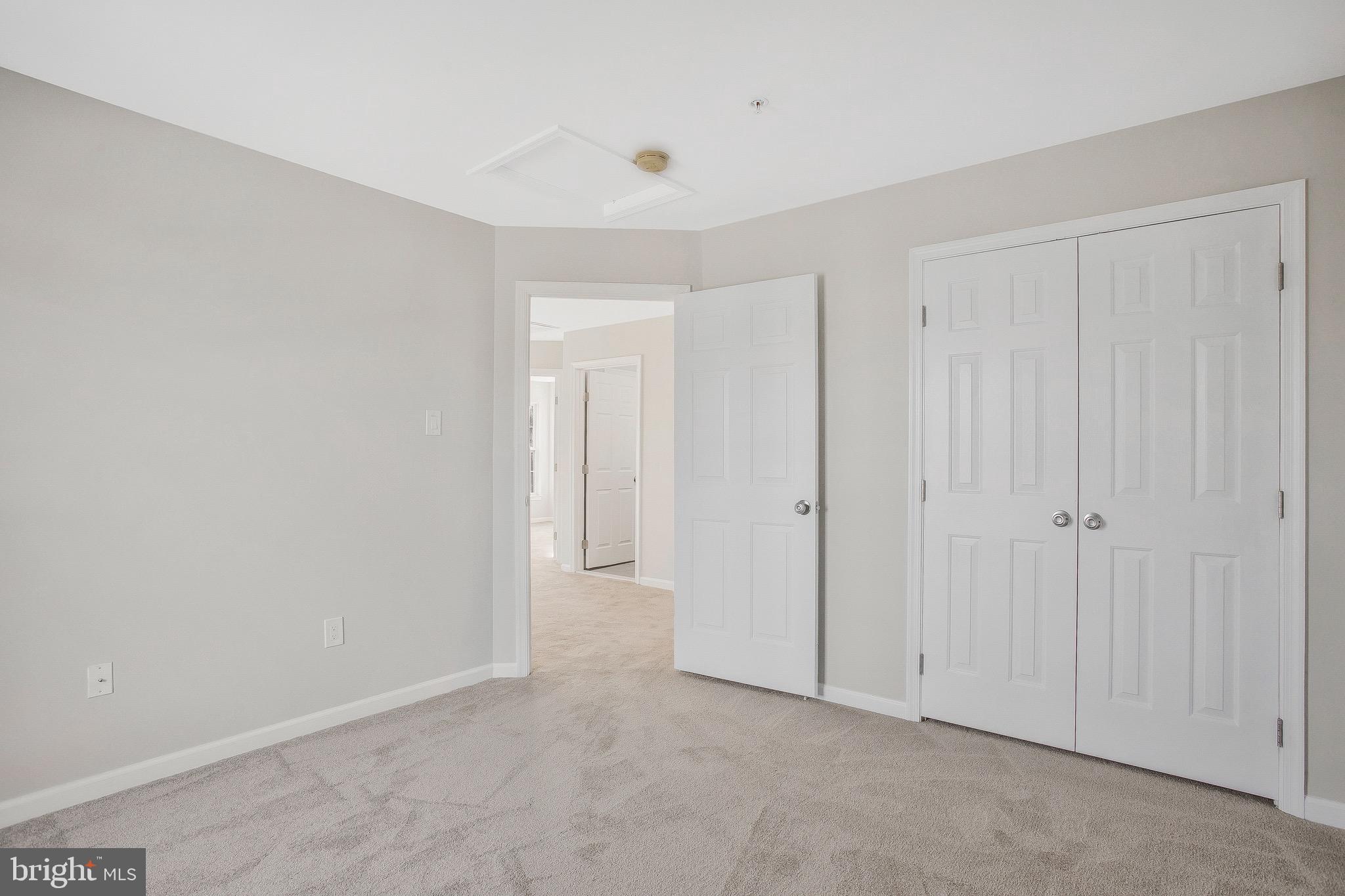 HAMPTON SUB-PLAT 1> - Residential