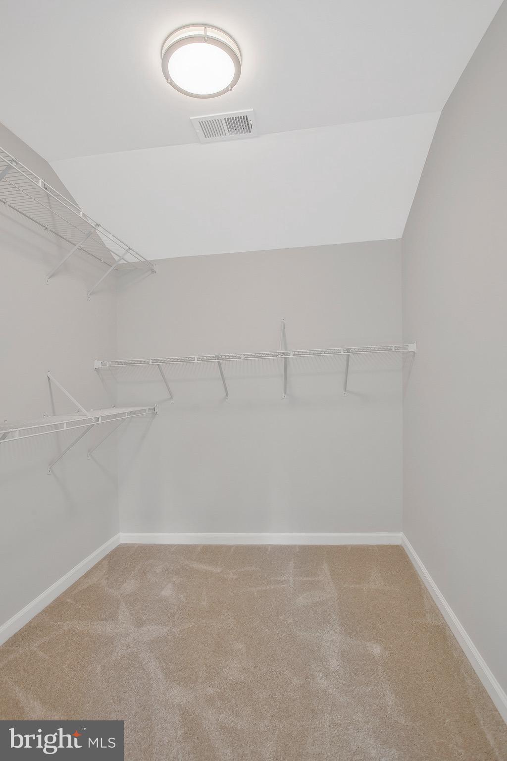 HAMPTON SUB-PLAT 1> - Residential