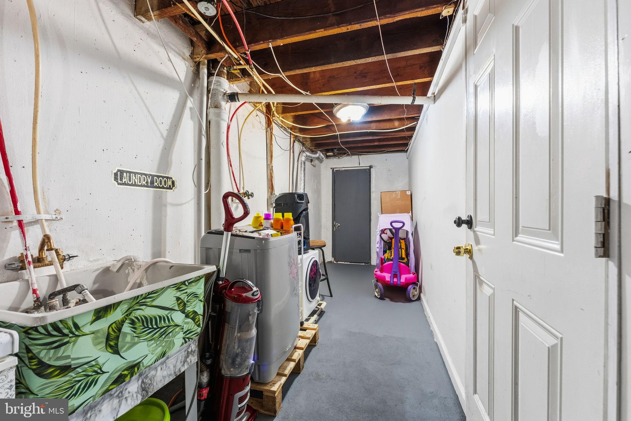 STONEHURST - Residential