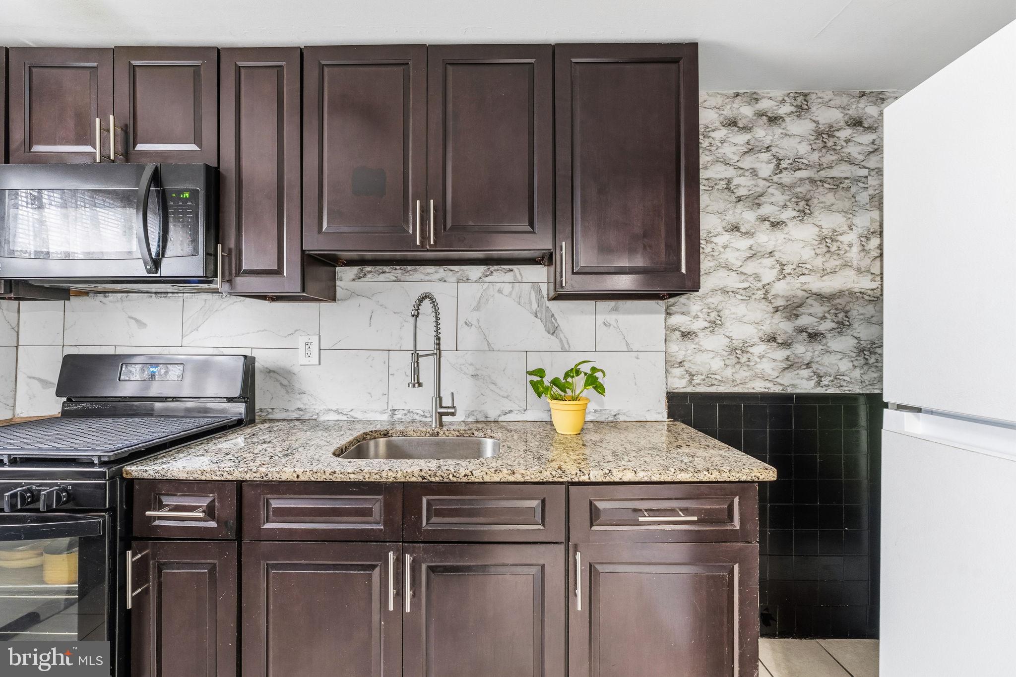 STONEHURST - Residential