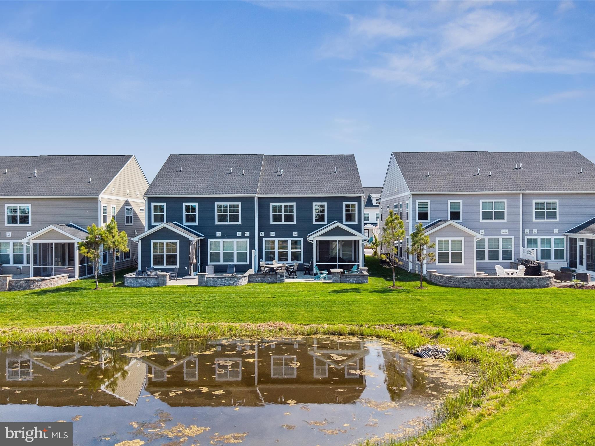 BAYSIDE - Residential