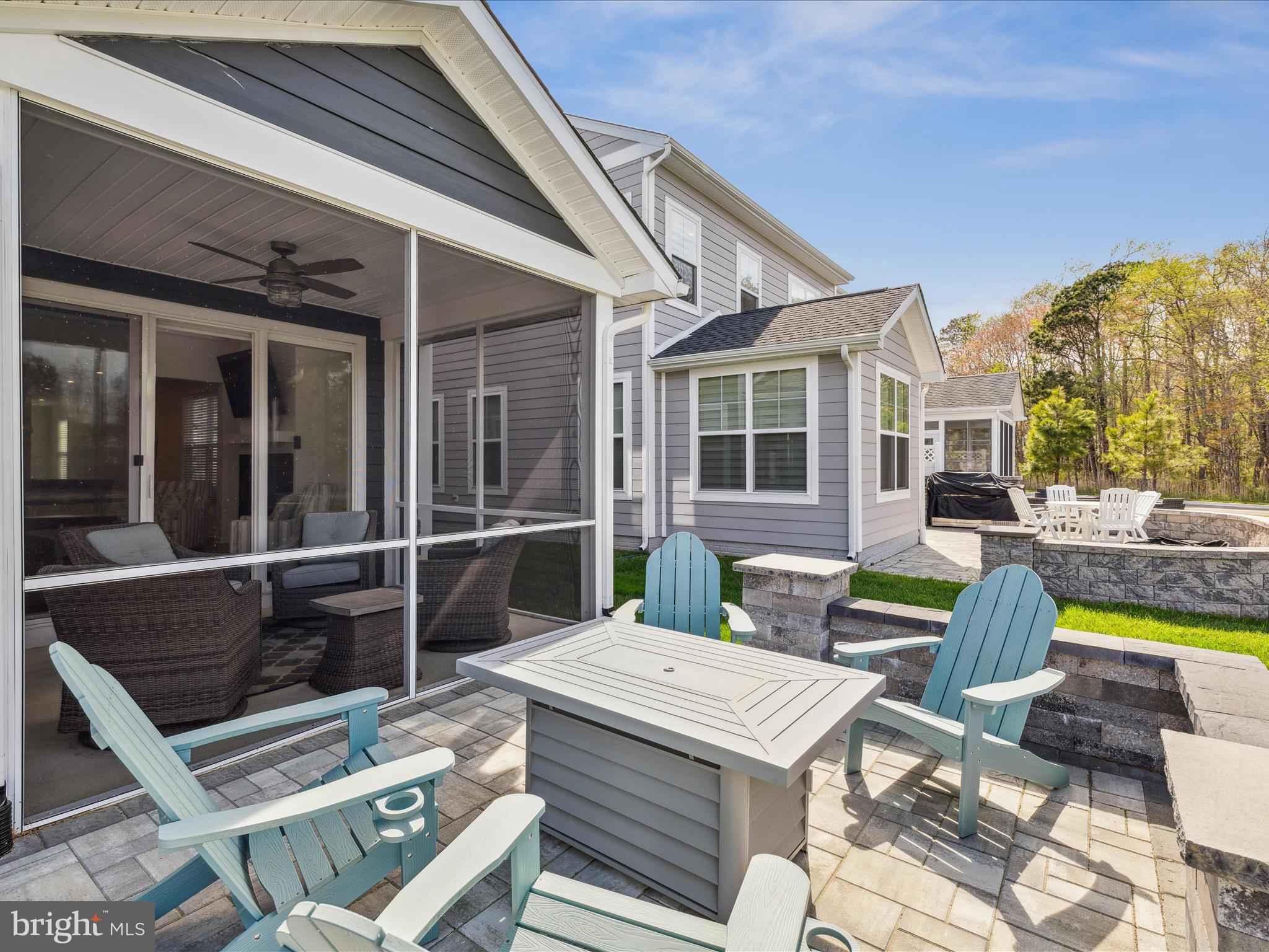 BAYSIDE - Residential