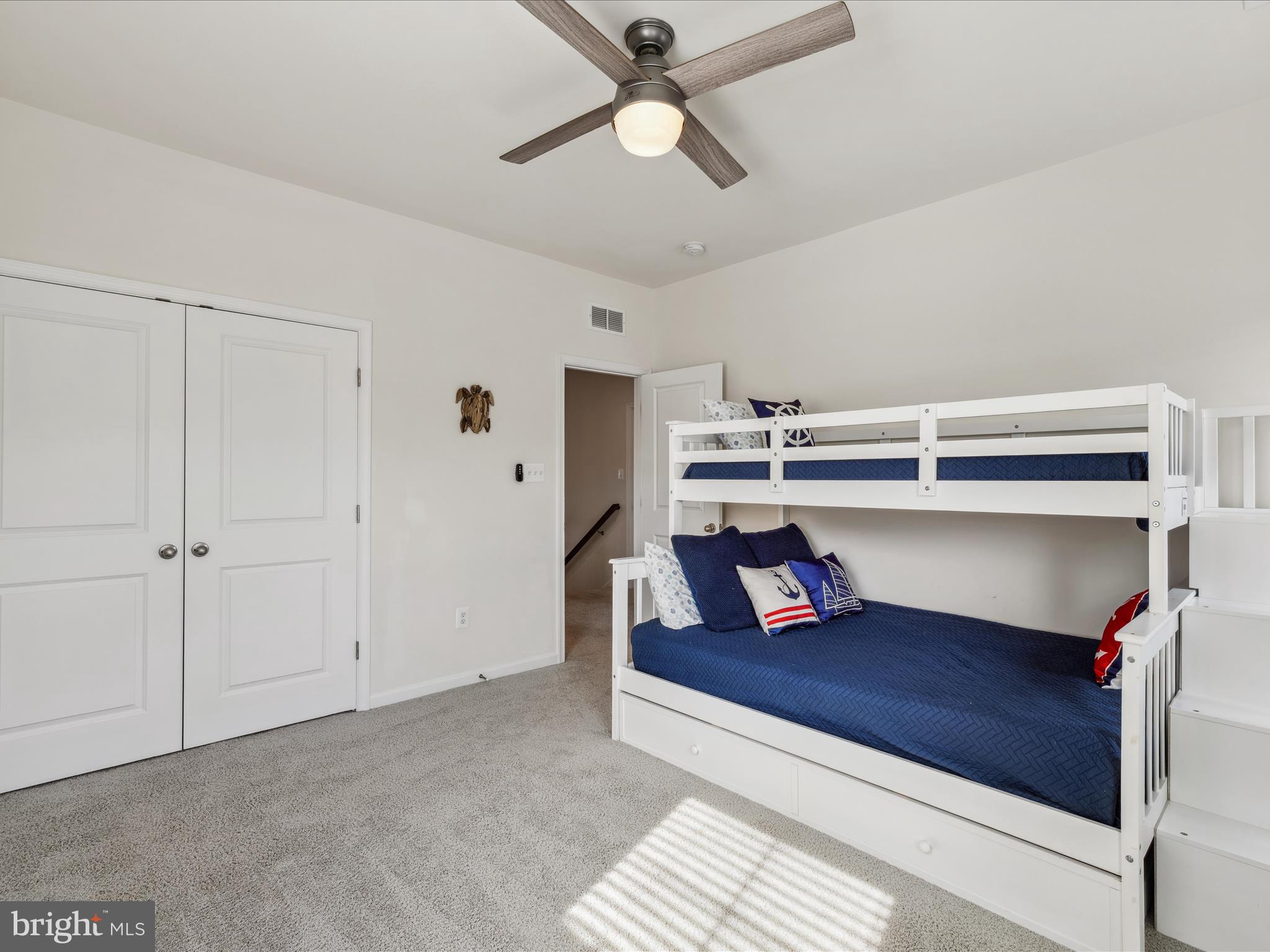 BAYSIDE - Residential