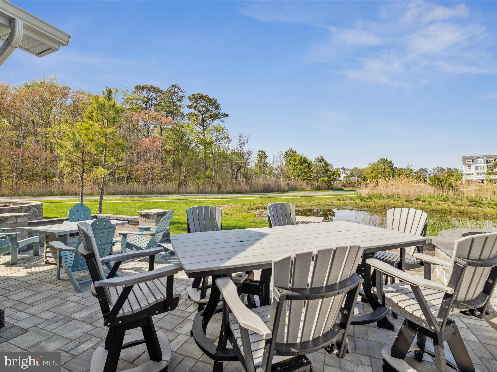 BAYSIDE - Residential