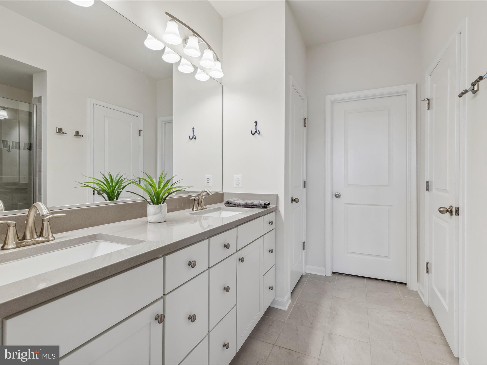 BAYSIDE - Residential