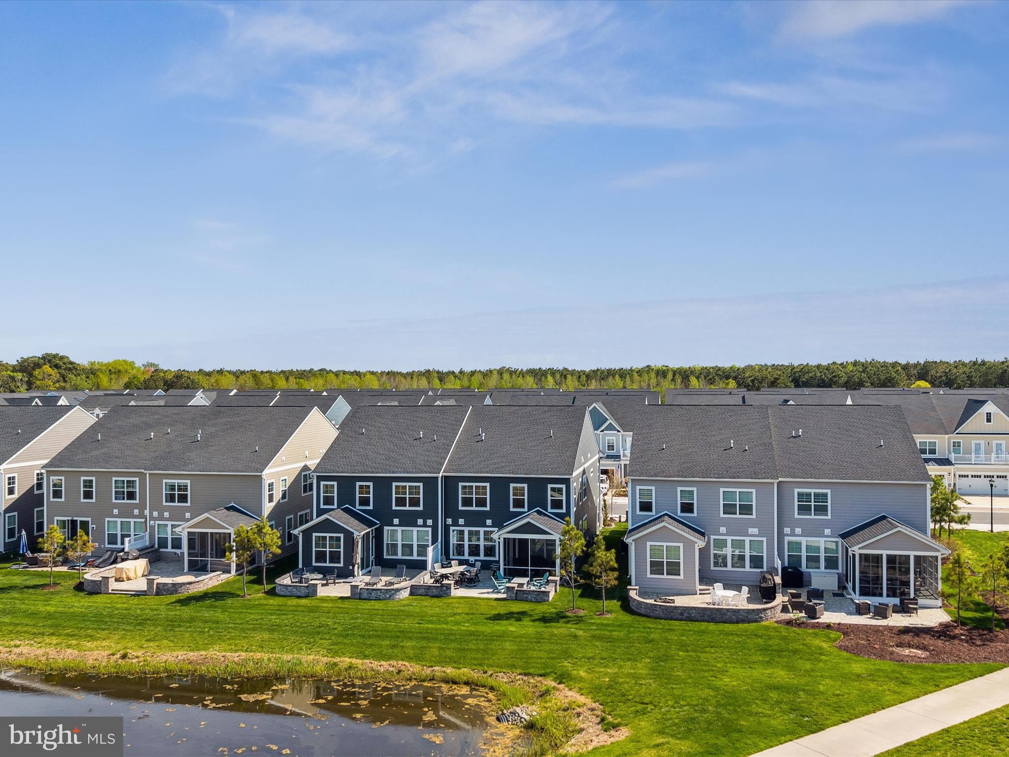 BAYSIDE - Residential