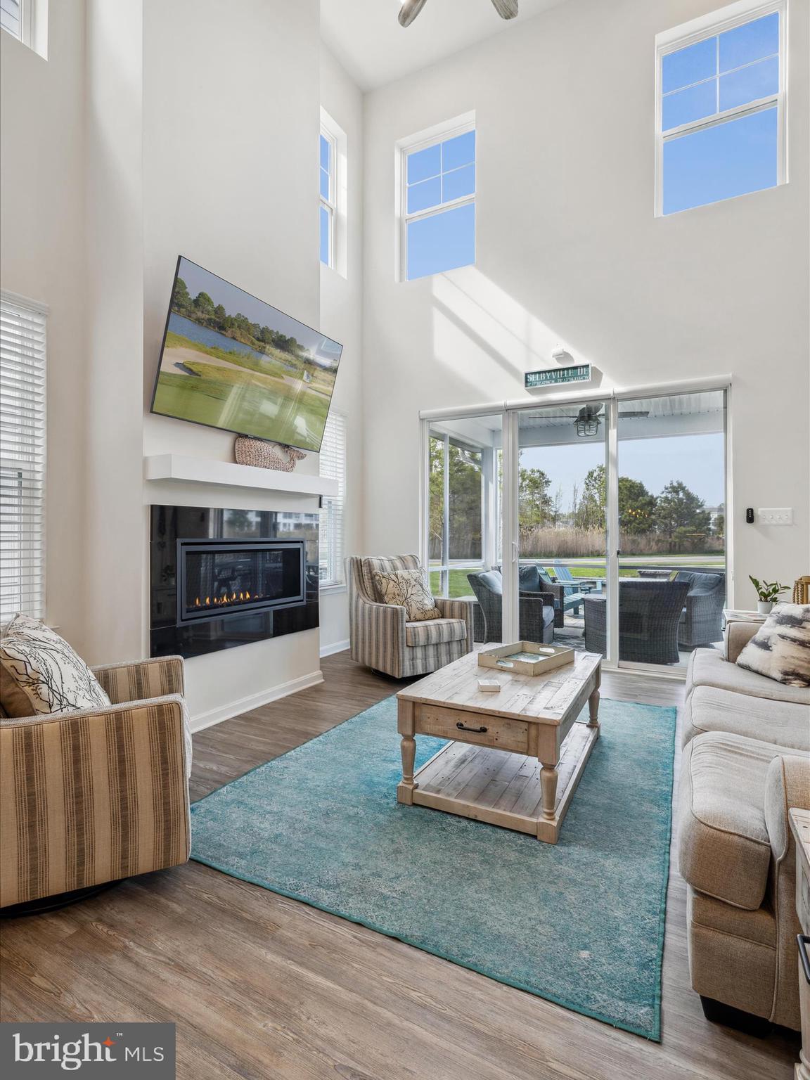 BAYSIDE - Residential