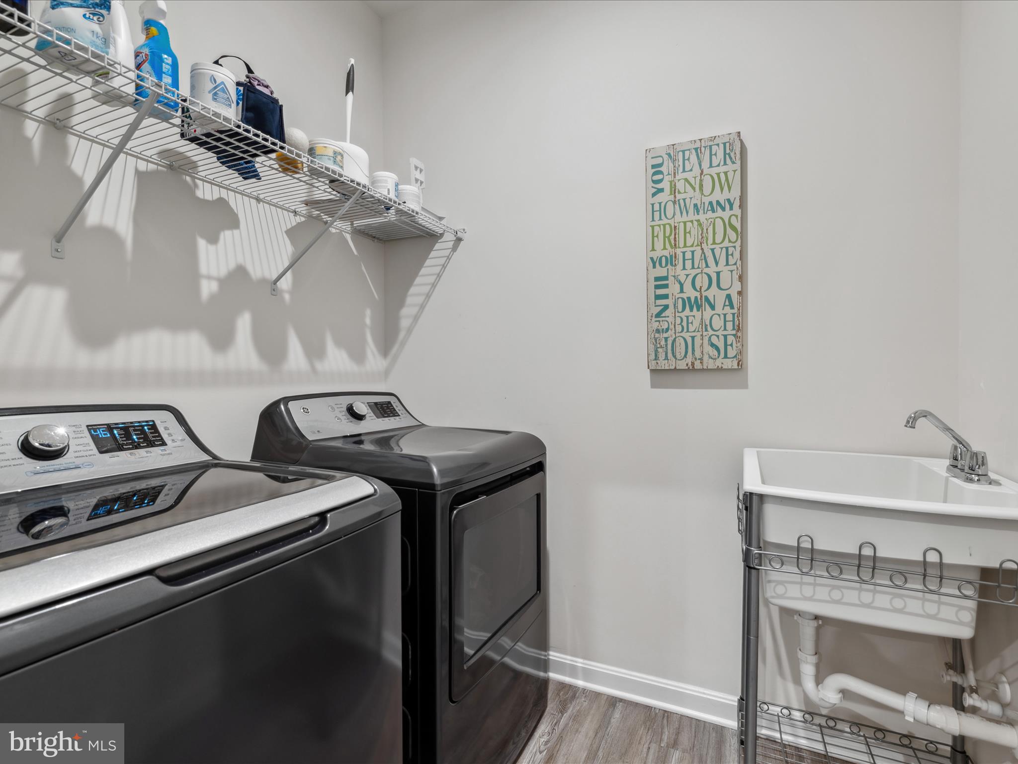 BAYSIDE - Residential