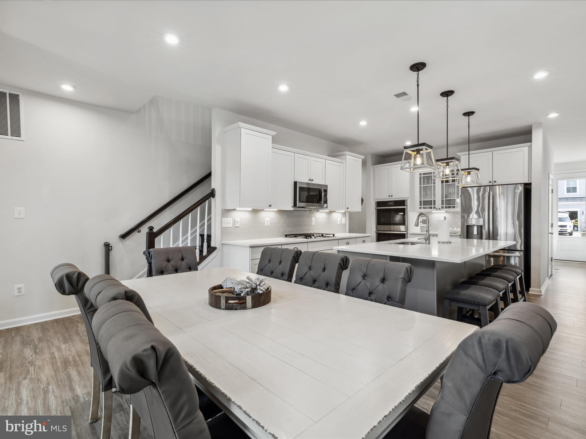 BAYSIDE - Residential