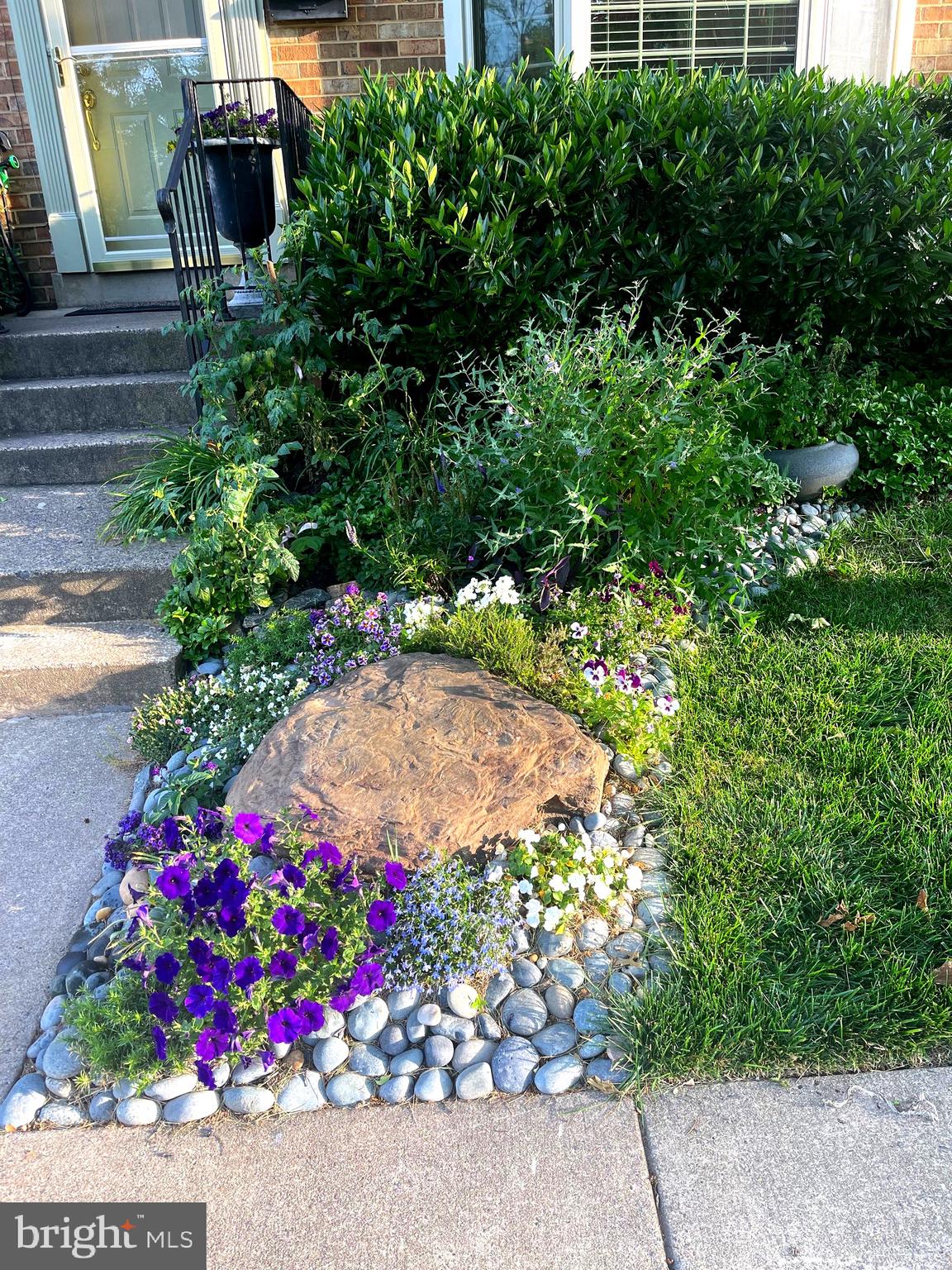 HALLCREST HEIGHTS - Residential