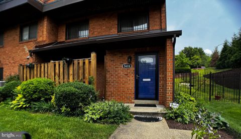 3418 SUMMIT COURT NE 3418 WASHINGTON DC 20018