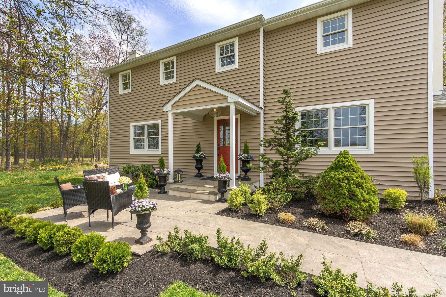 161 DARK HOLLOW ROAD