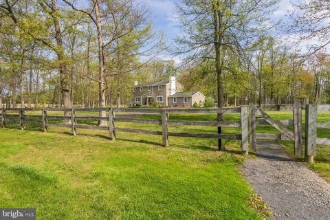 161 DARK HOLLOW ROAD PIPERSVILLE PA 18947