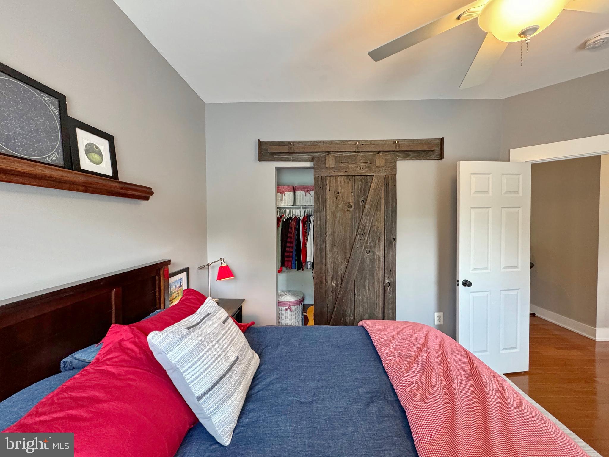 OAKWOOD MANOR - Residential