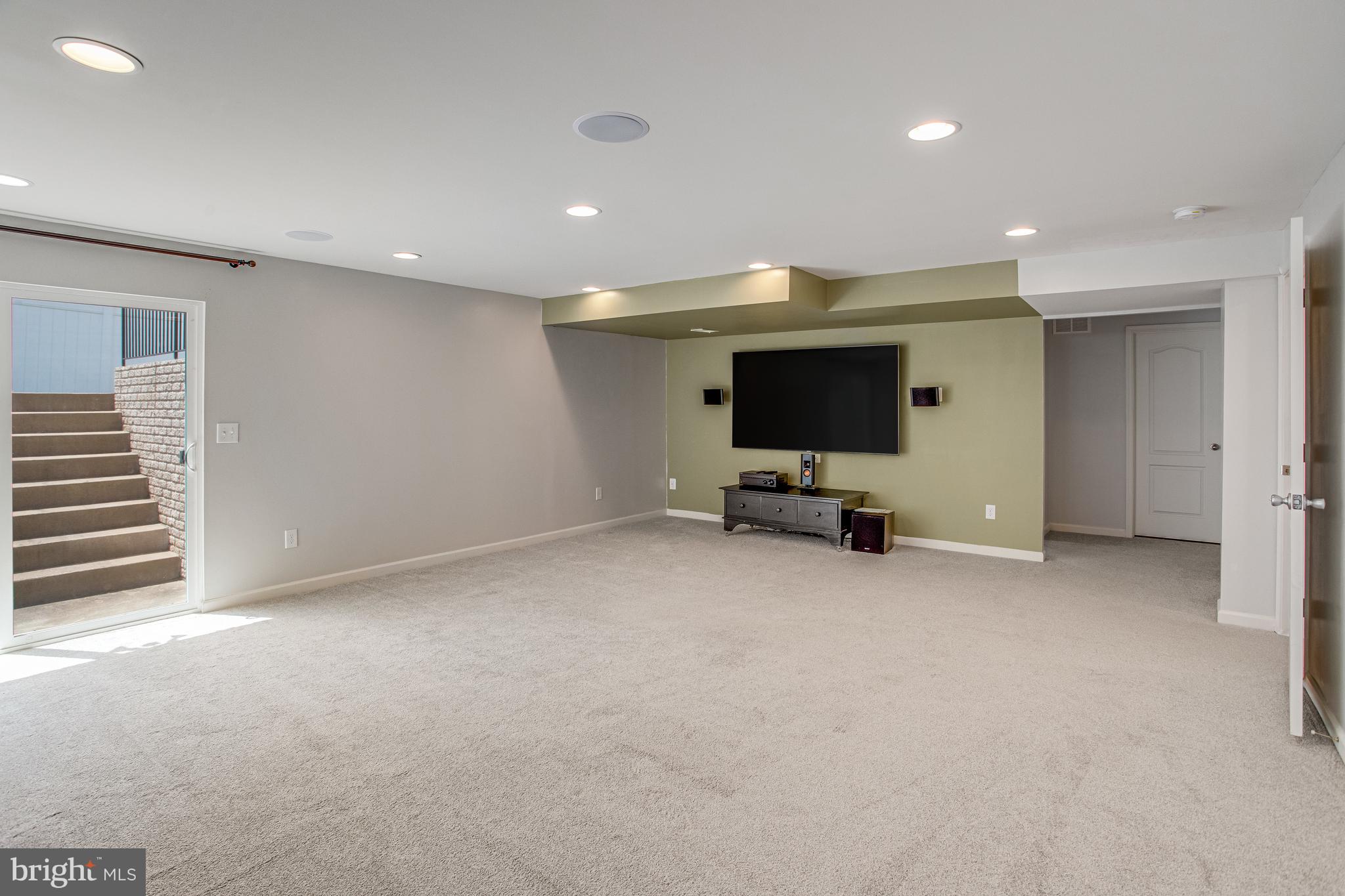 SUMMERFIELD - Residential Lease