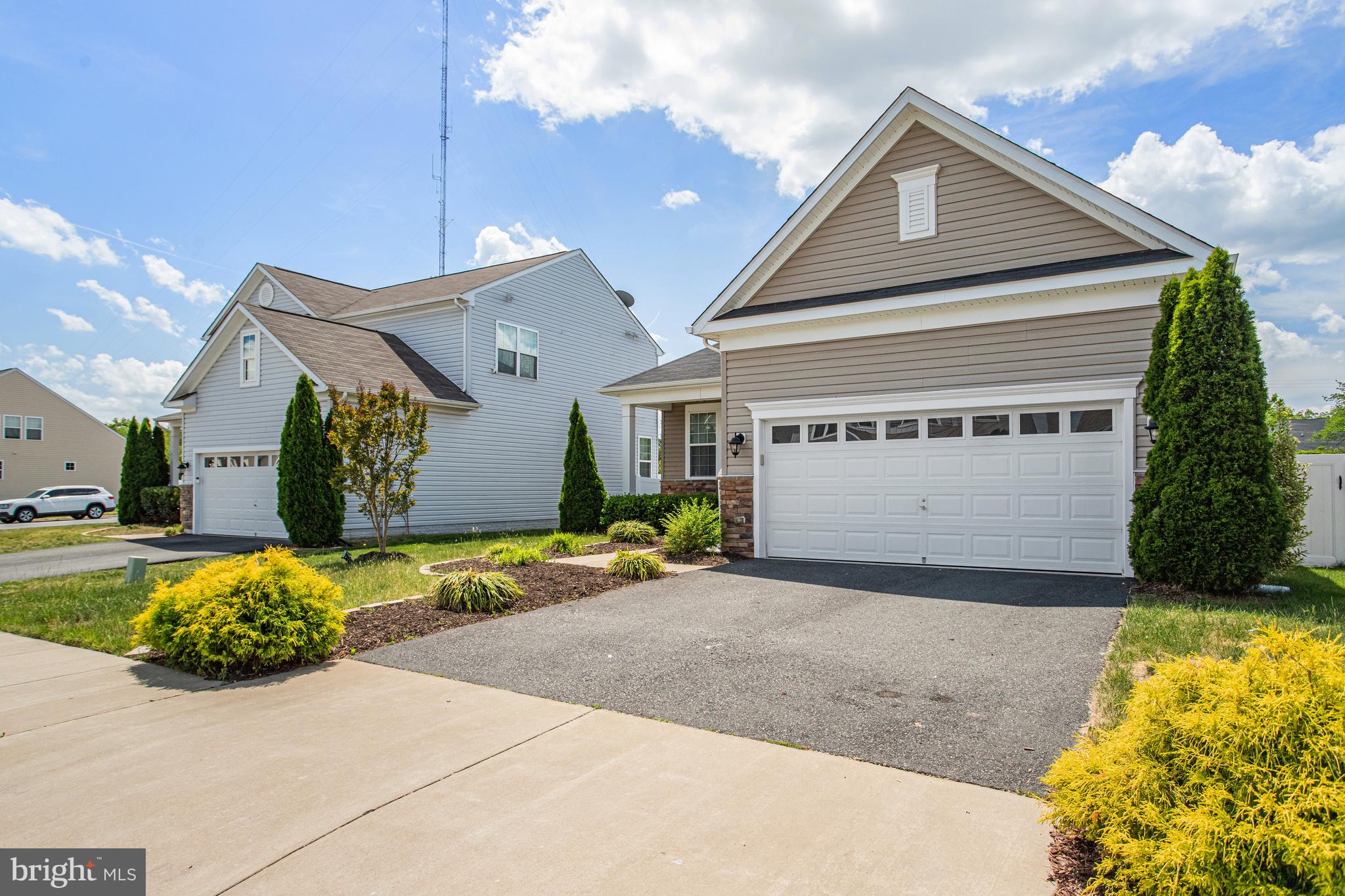 SUMMERFIELD - Residential Lease