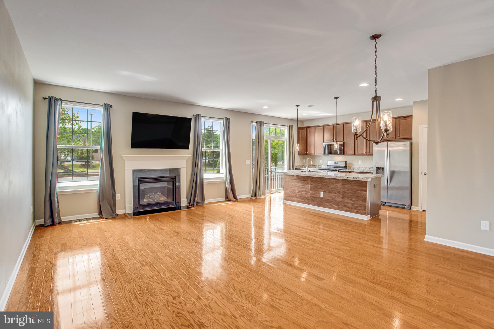 SUMMERFIELD - Residential Lease