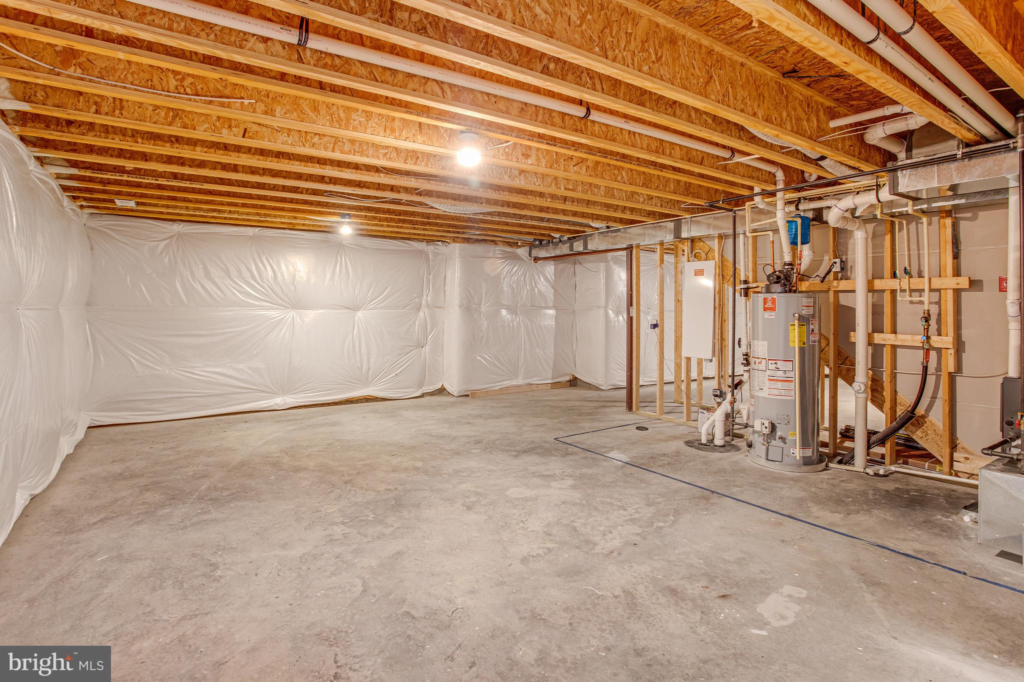 SUMMERFIELD - Residential Lease