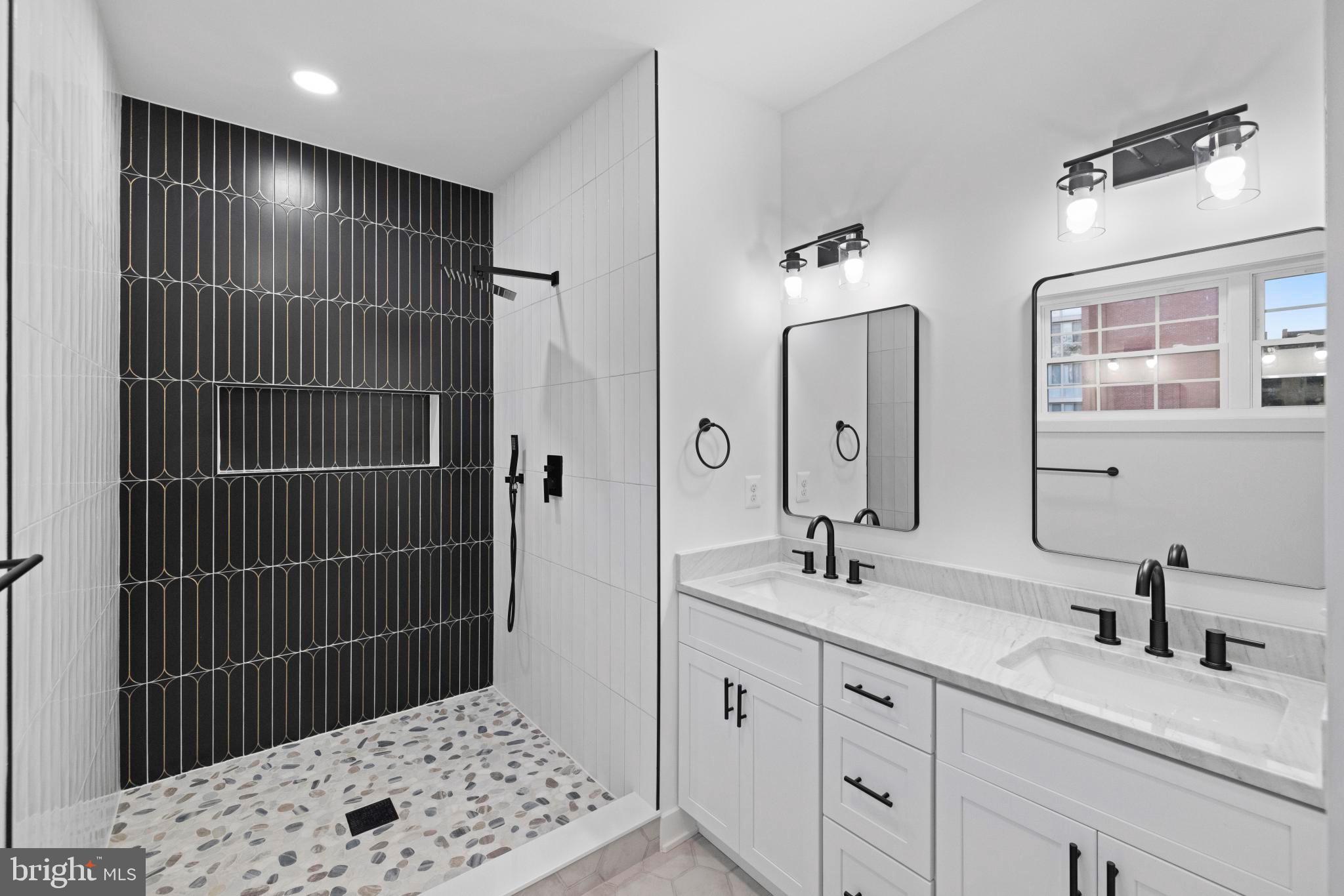 MARYLAND CITY - Residential