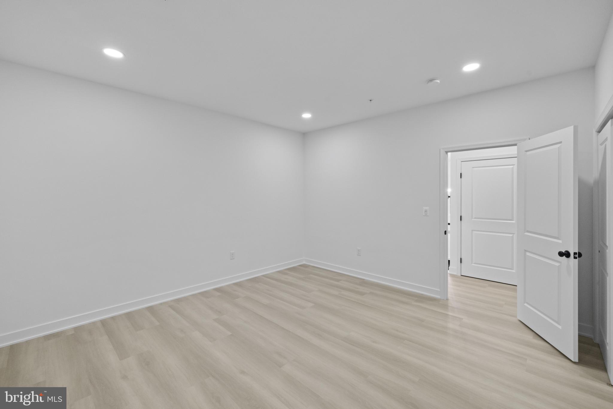 MARYLAND CITY - Residential