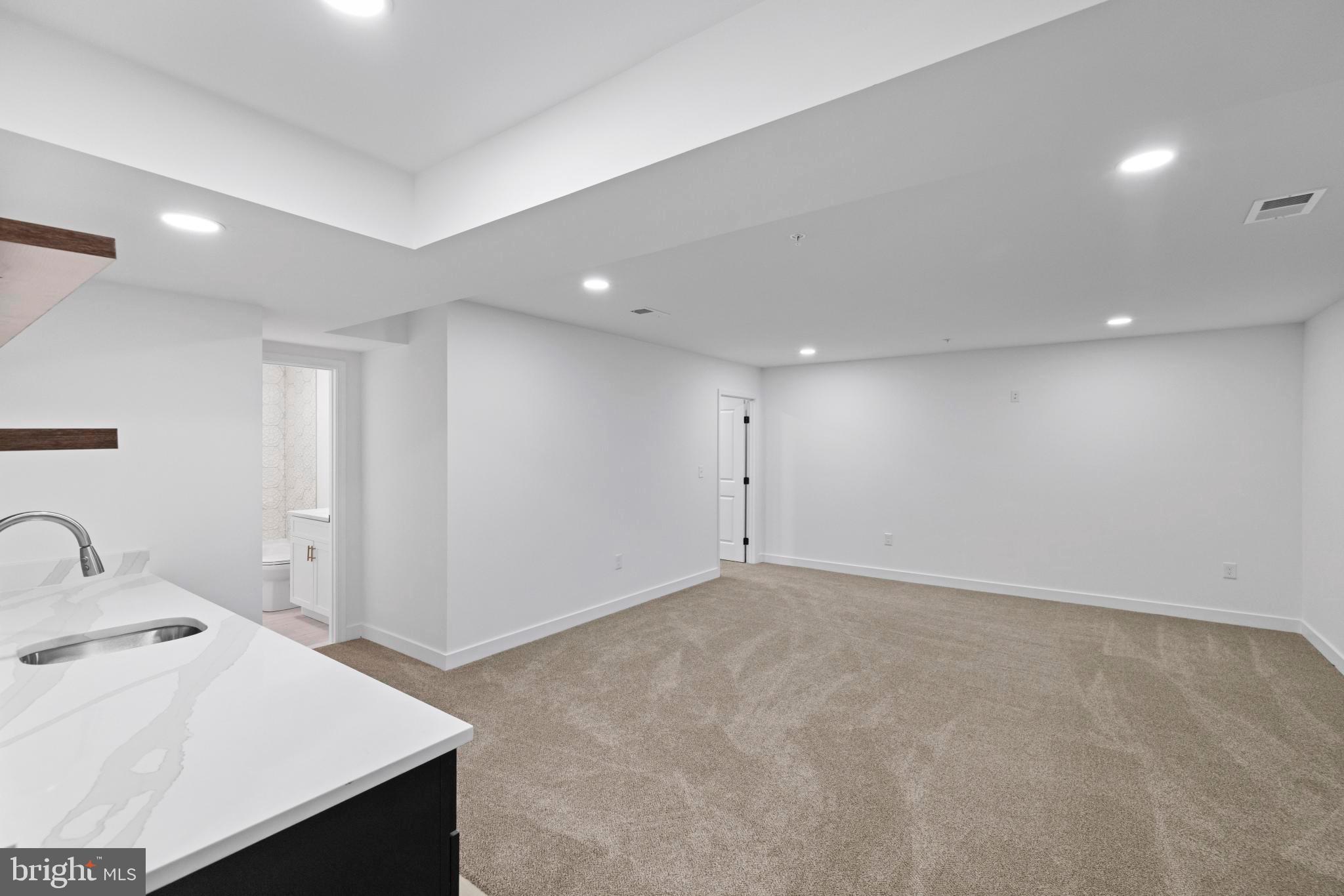 MARYLAND CITY - Residential