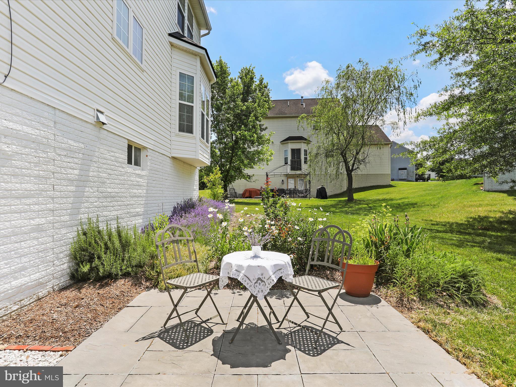 STONEBRIDGE - Residential