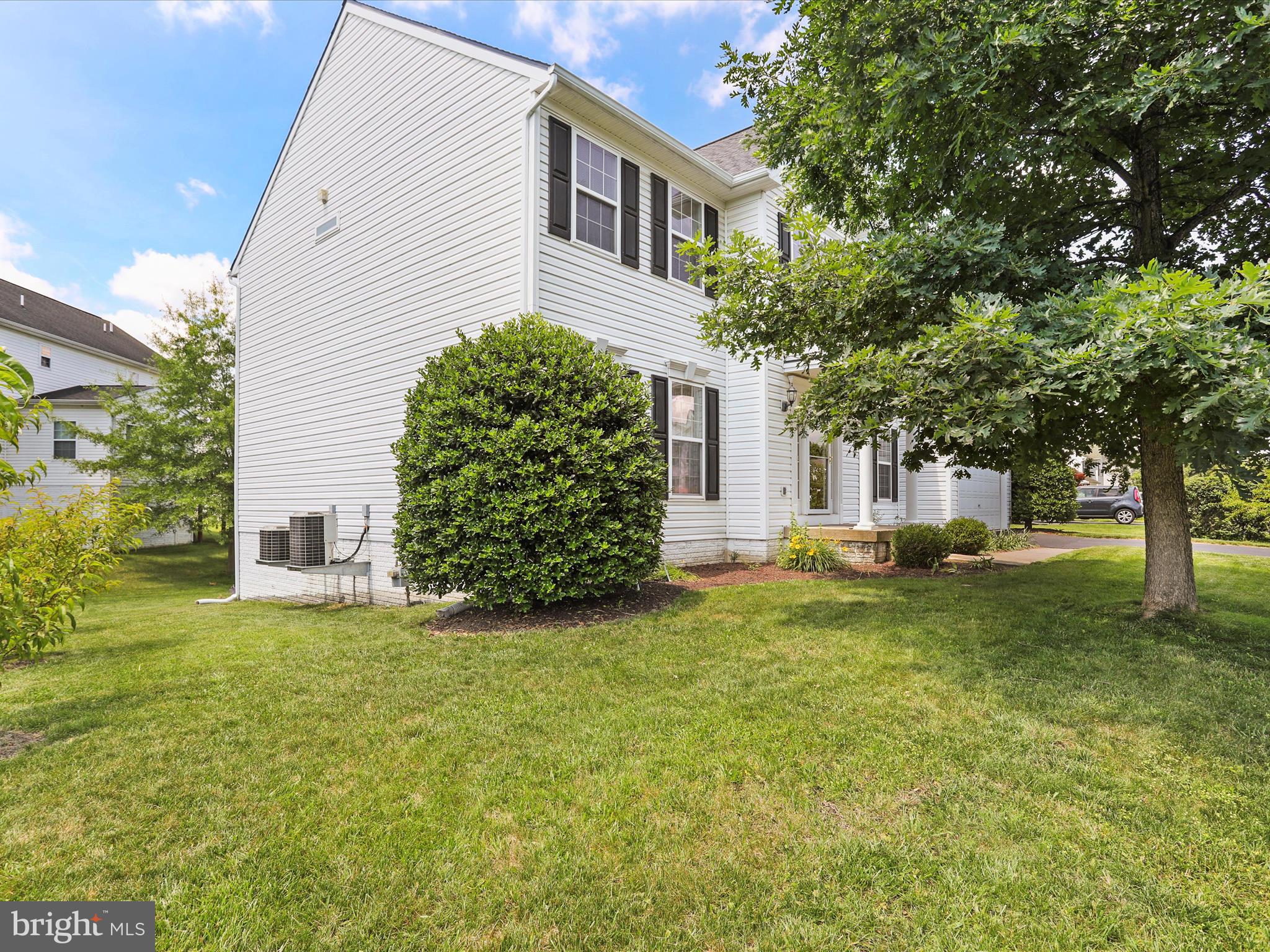 STONEBRIDGE - Residential