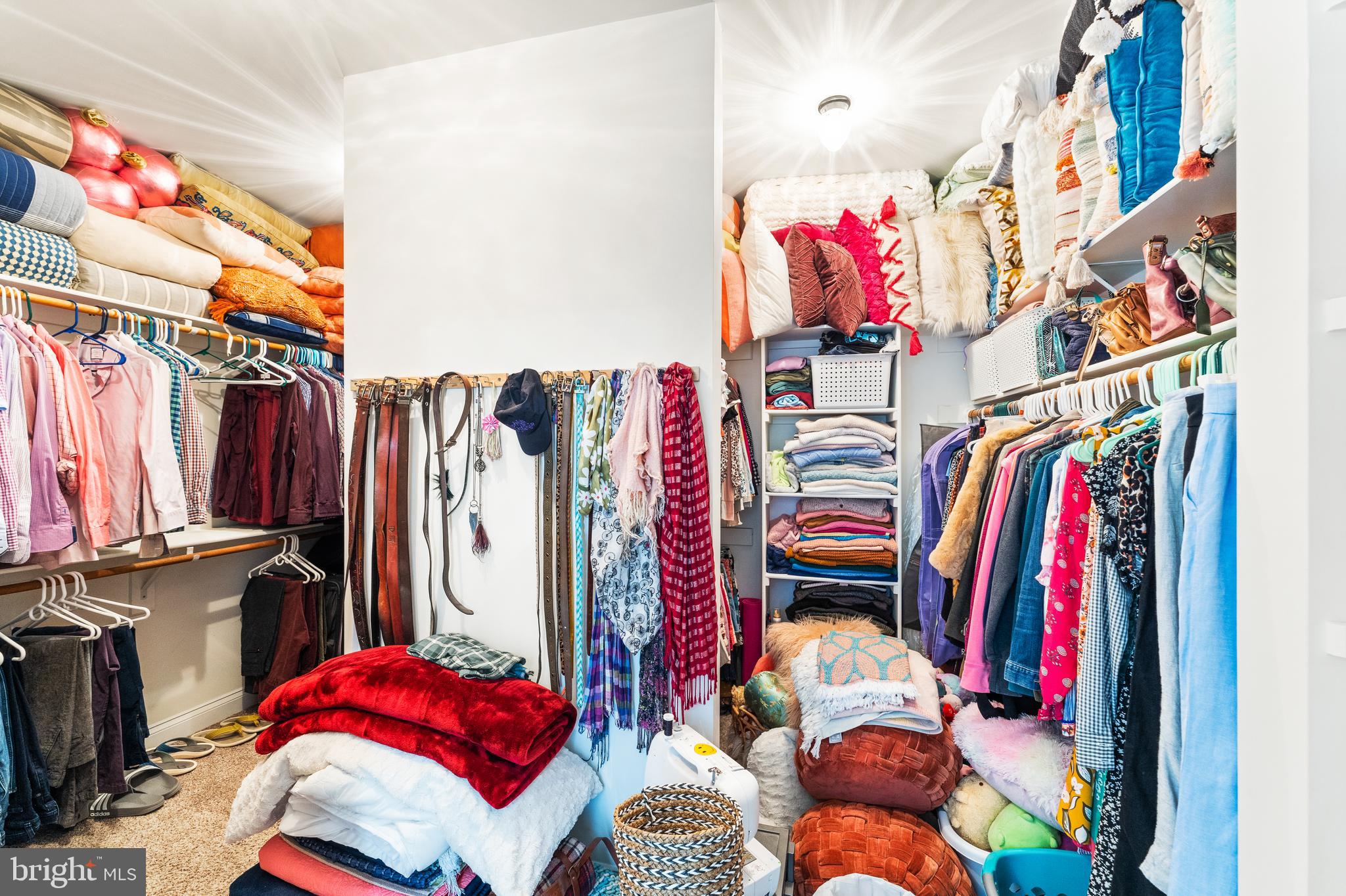 SOMMERS TIME FARM - Residential