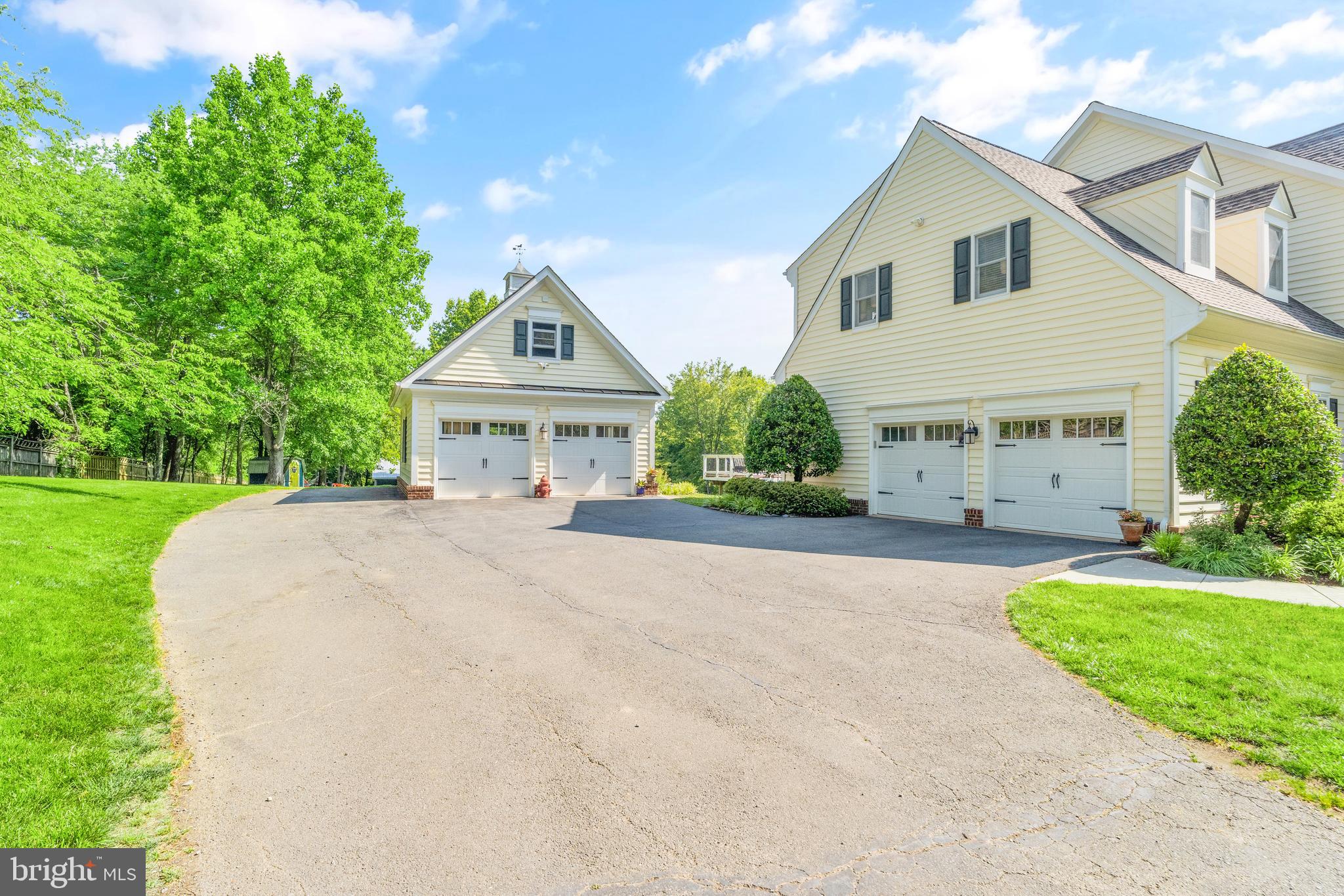 SOMMERS TIME FARM - Residential