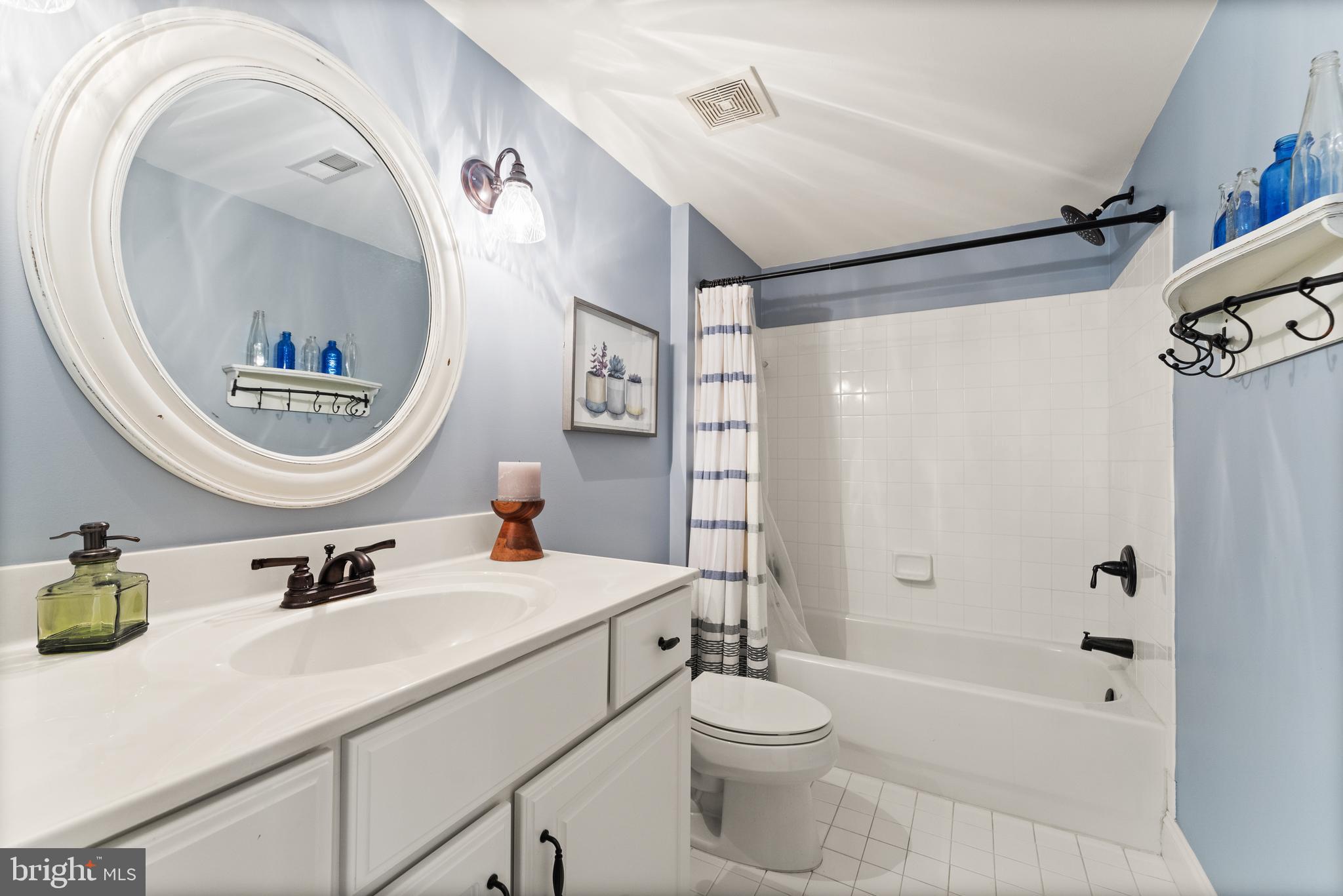 SOMMERS TIME FARM - Residential