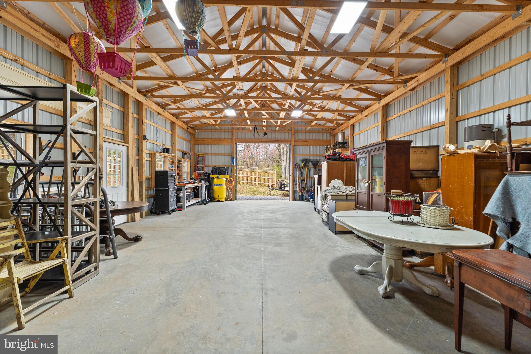 SOMMERS TIME FARM - Residential