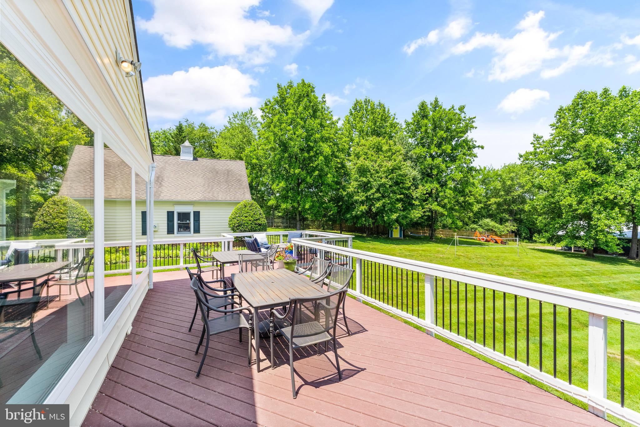 SOMMERS TIME FARM - Residential