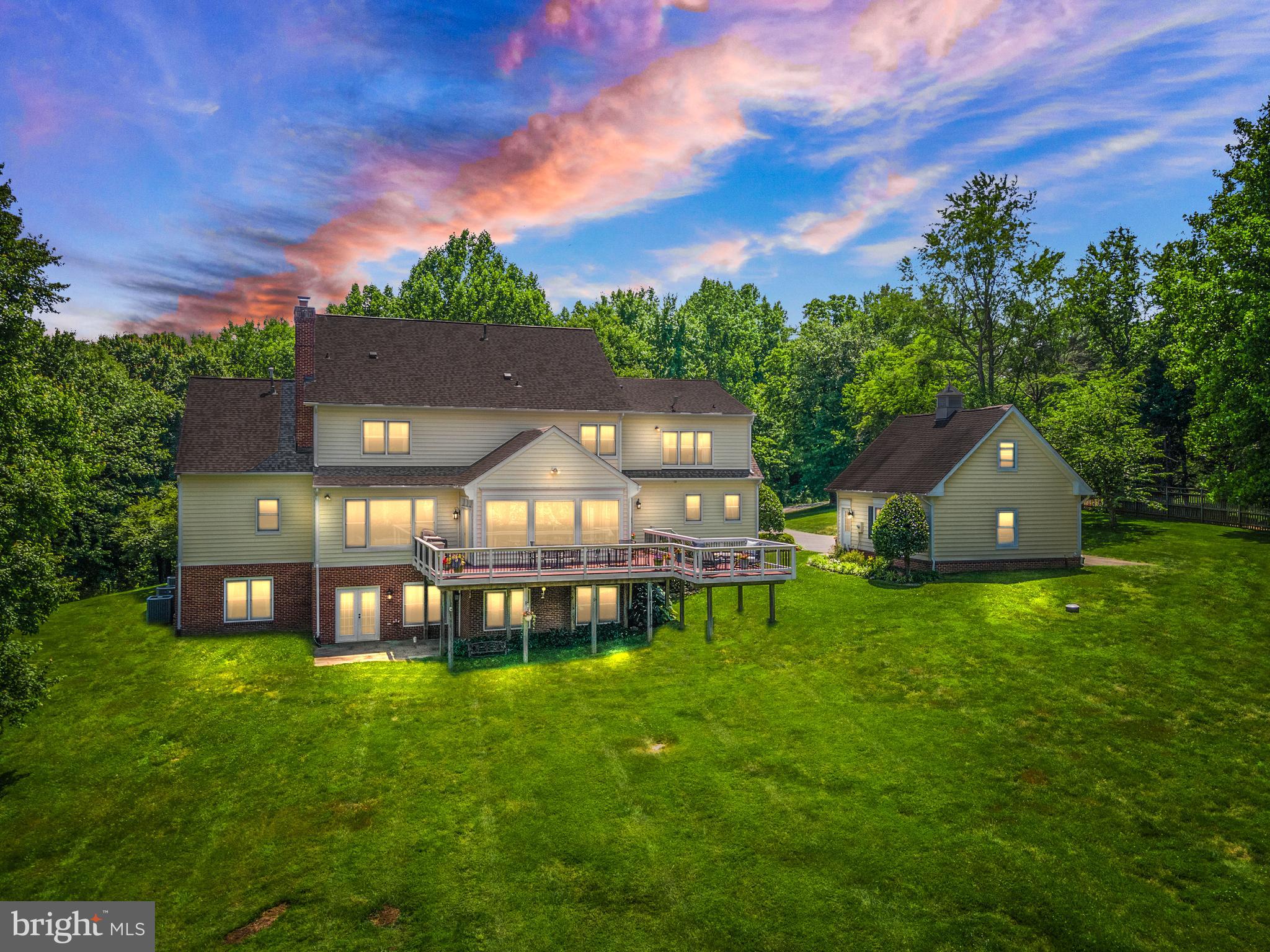 SOMMERS TIME FARM - Residential