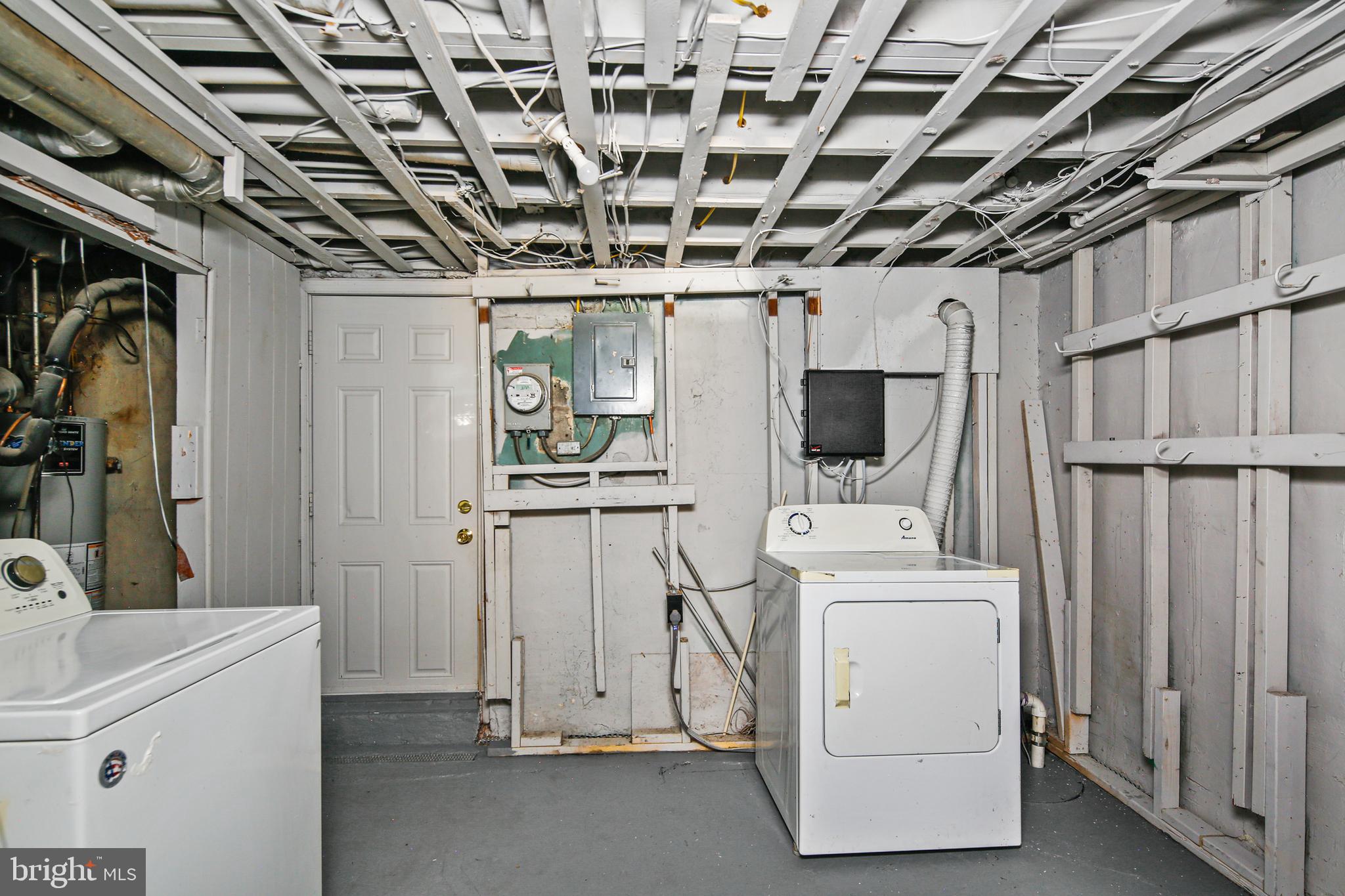 WILTSHIRE - Residential Lease