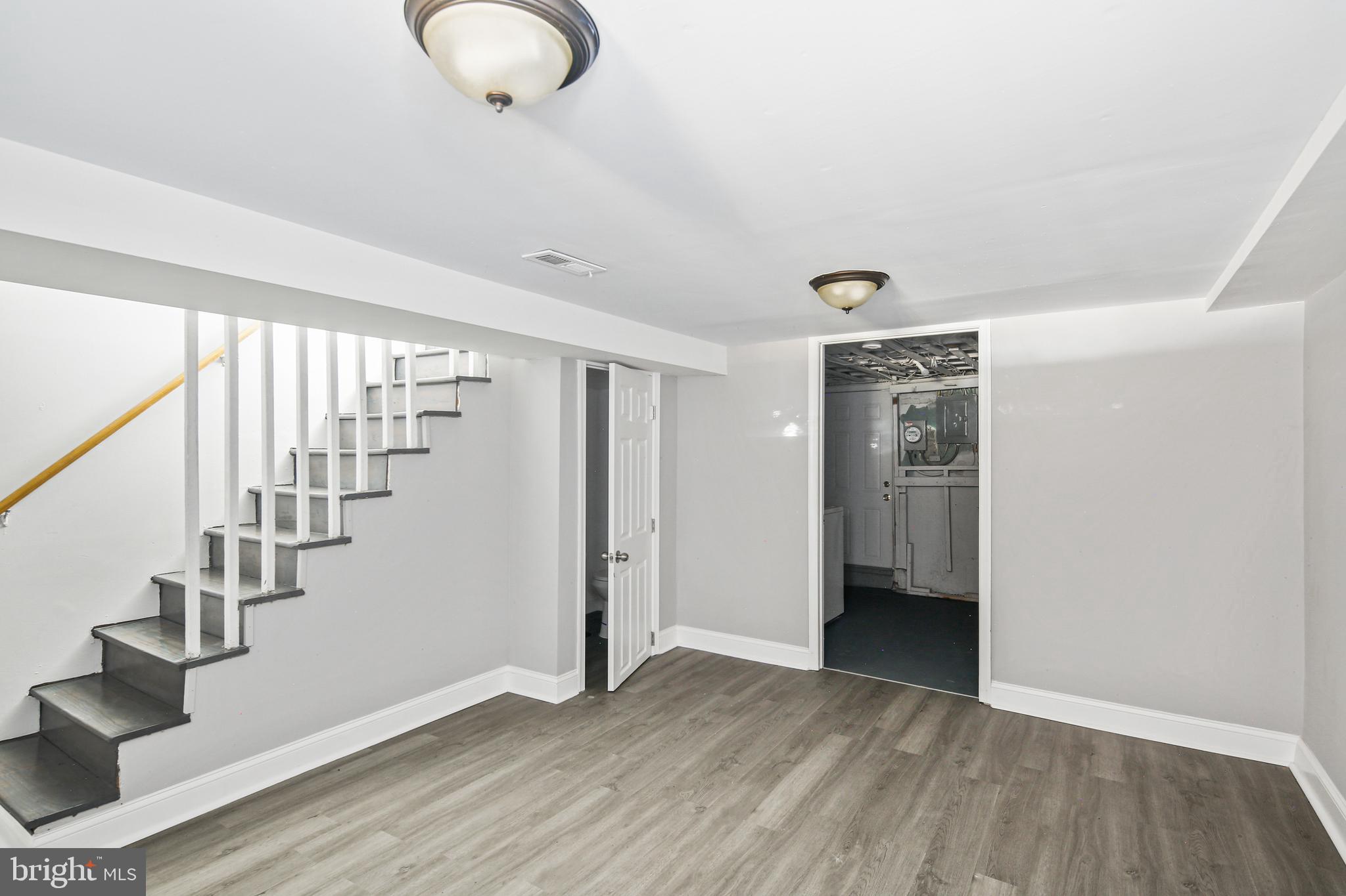 WILTSHIRE - Residential Lease