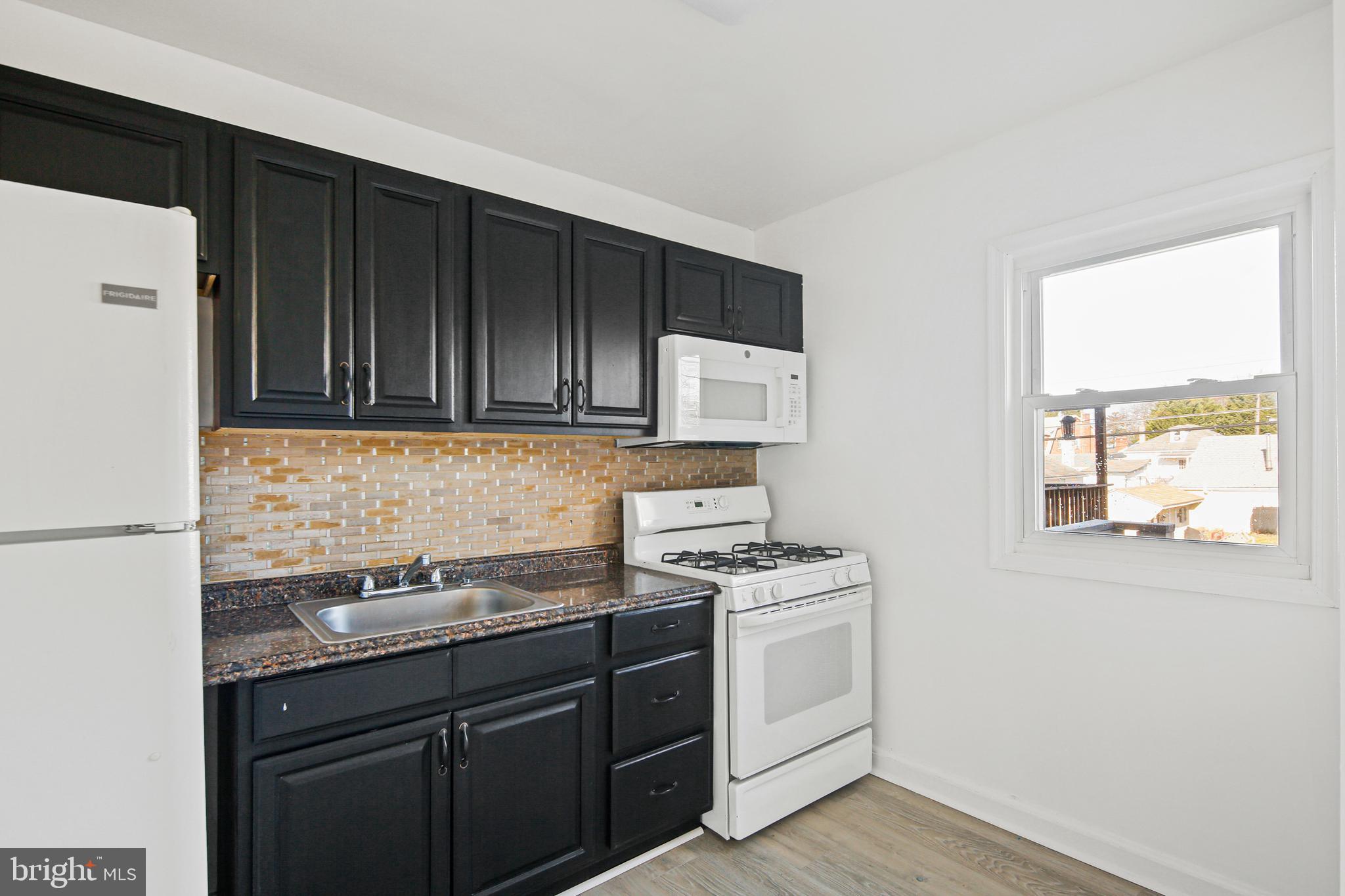 WILTSHIRE - Residential Lease