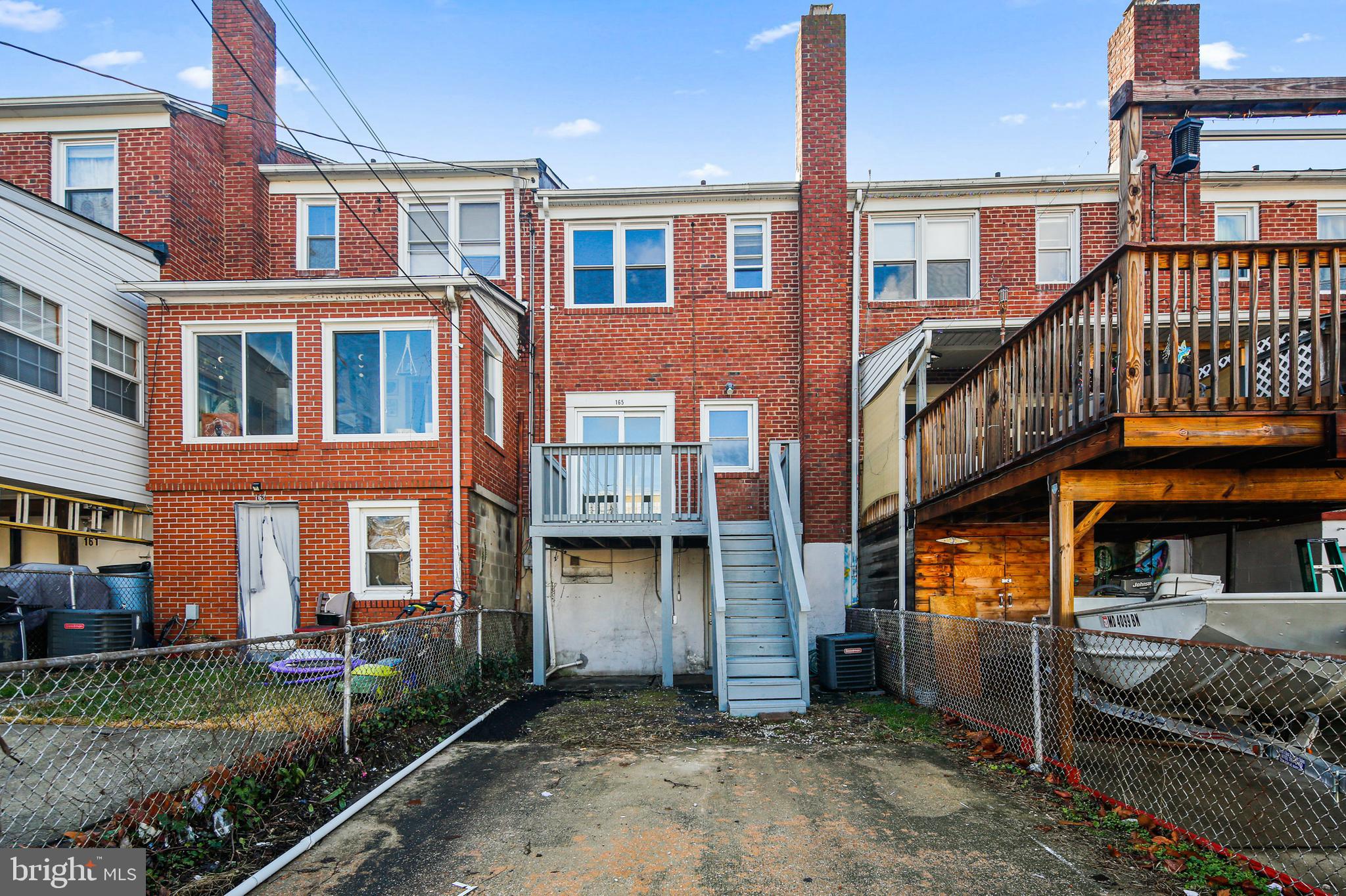 WILTSHIRE - Residential Lease