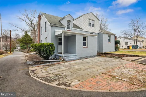 MLS: NJME2054204