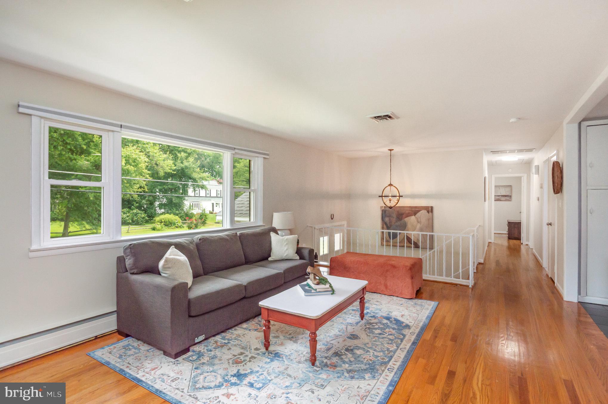 4323 FERRY LANDING ROAD
