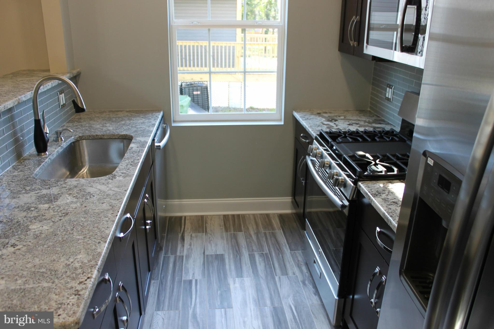 HOWARD PARK - Residential