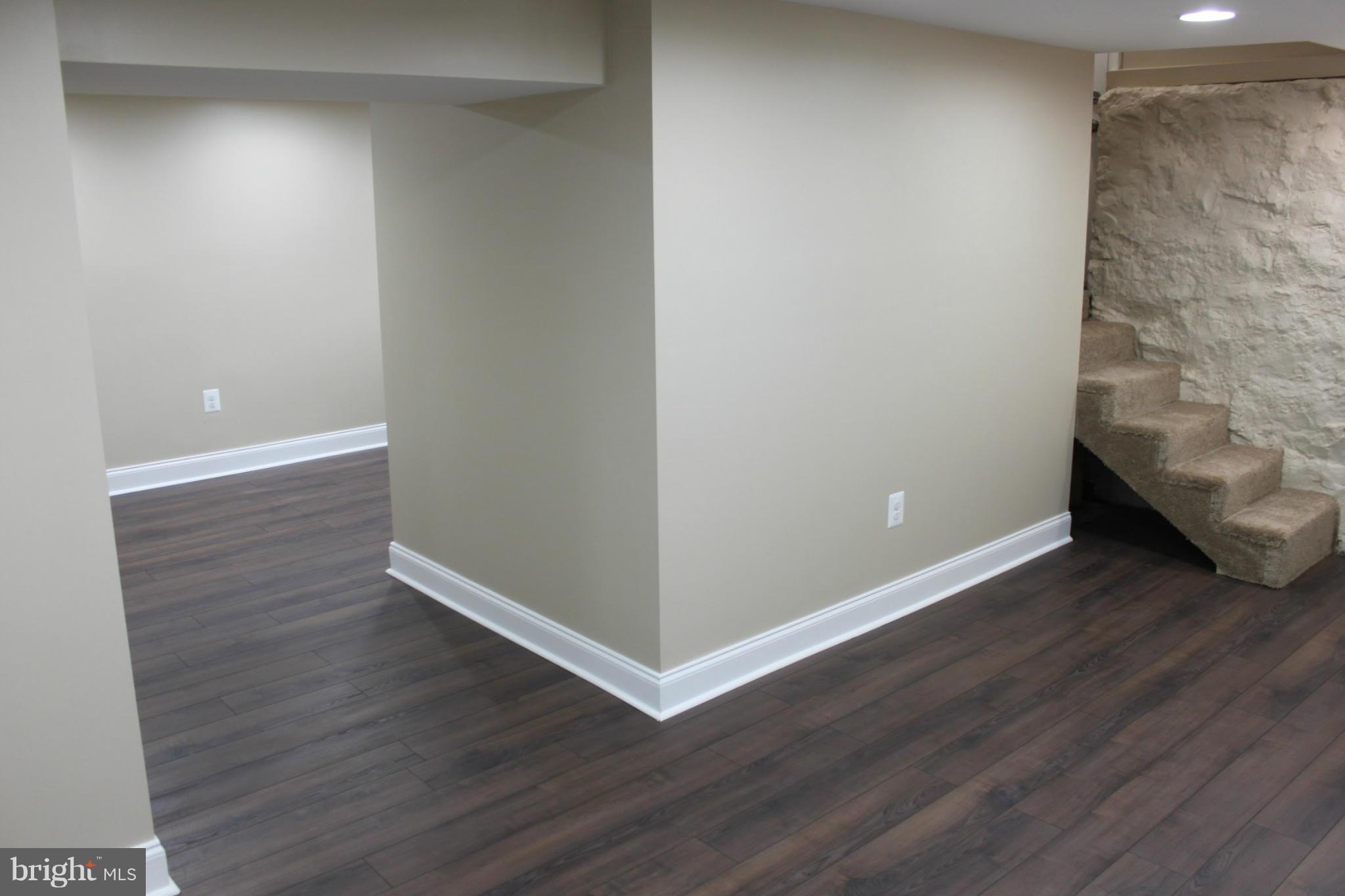 HOWARD PARK - Residential