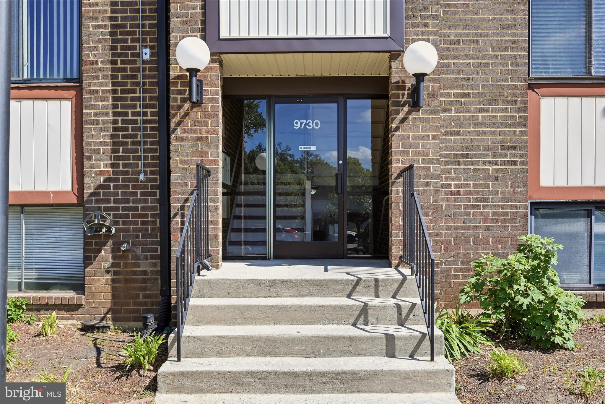 HAWTHORNE VILLAGE - Residential