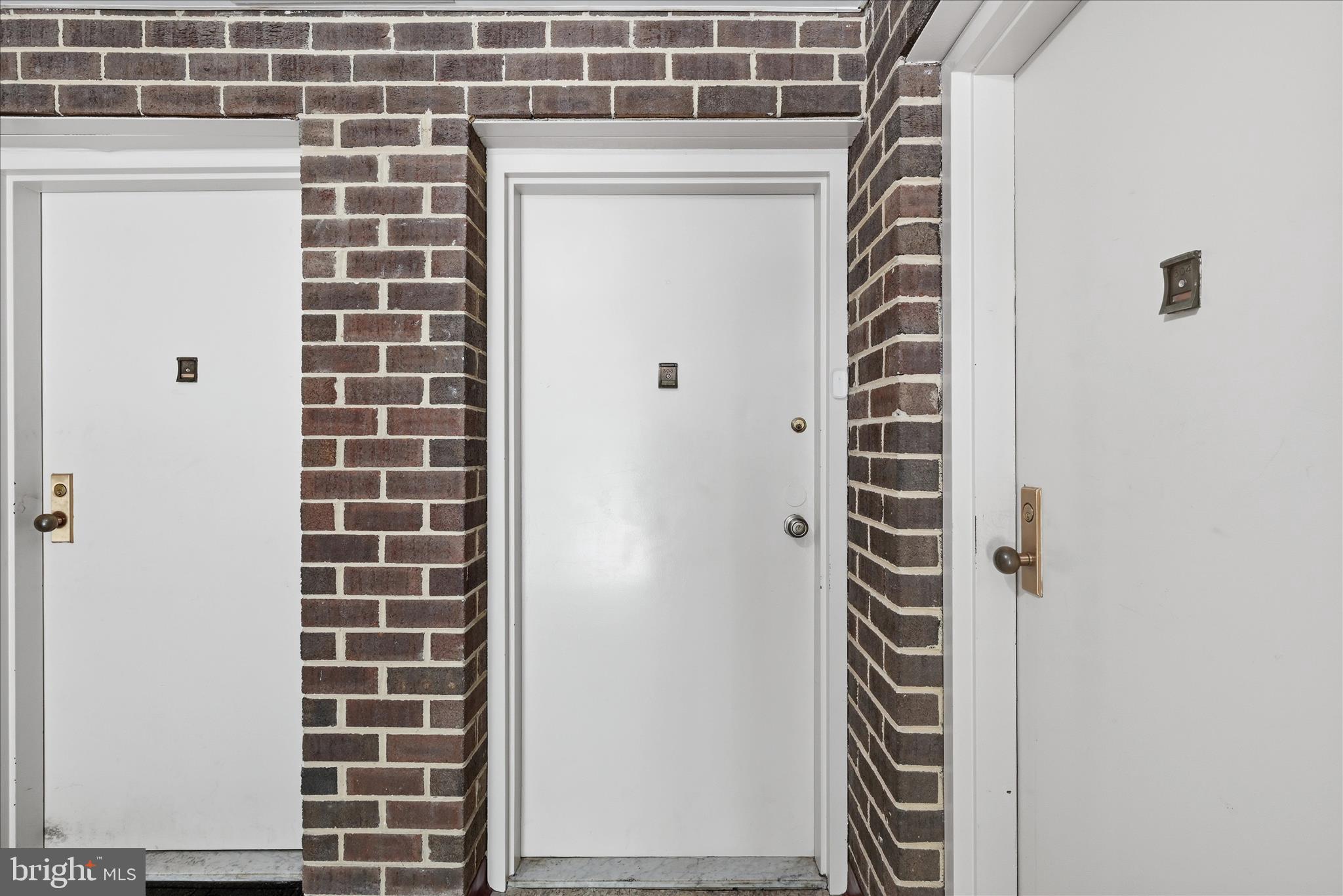 HAWTHORNE VILLAGE - Residential