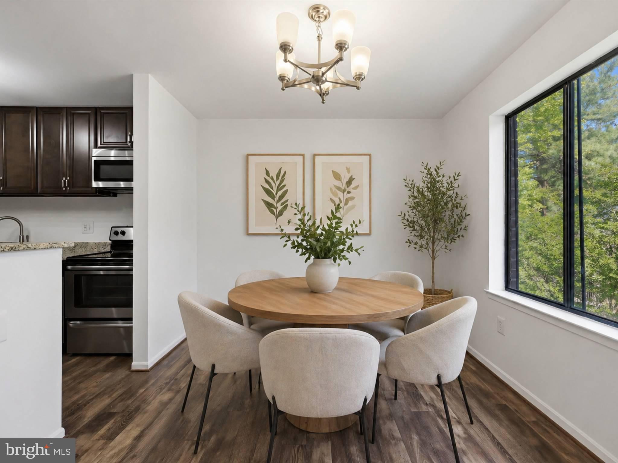 HAWTHORNE VILLAGE - Residential